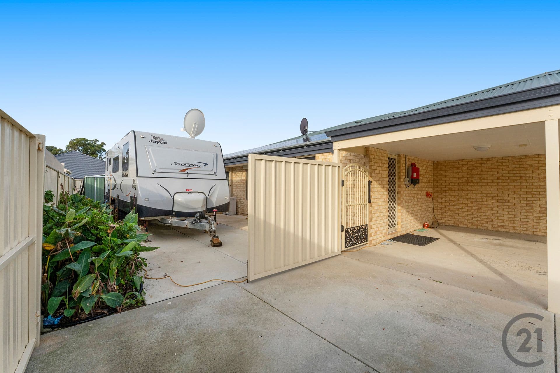 3 Brazier Way, Lakelands, WA, 6180, Lakelands - Thumbnail 3
