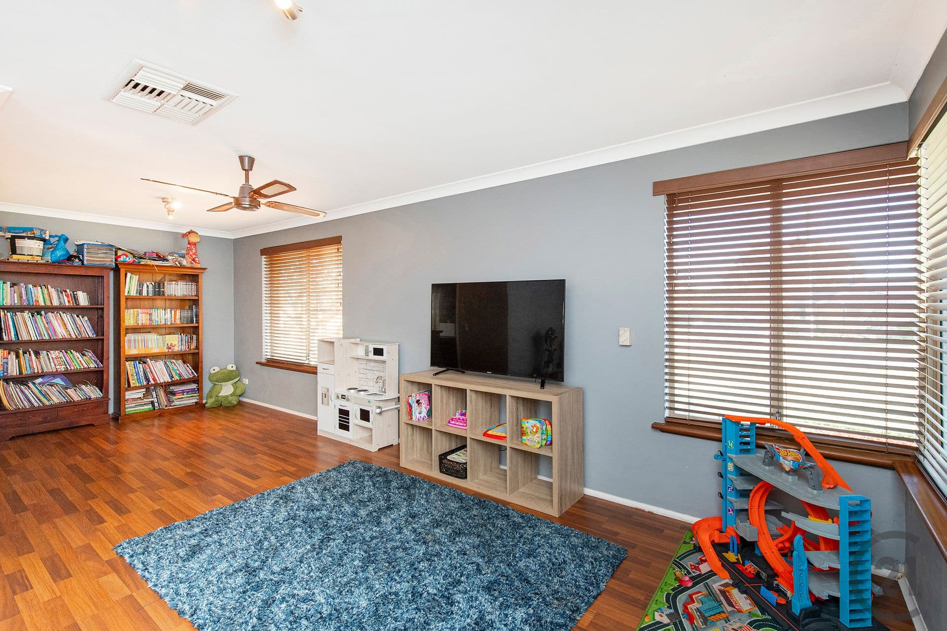 10 Torrens Place, Greenfields, WA, 6210, Greenfields - Thumbnail 7