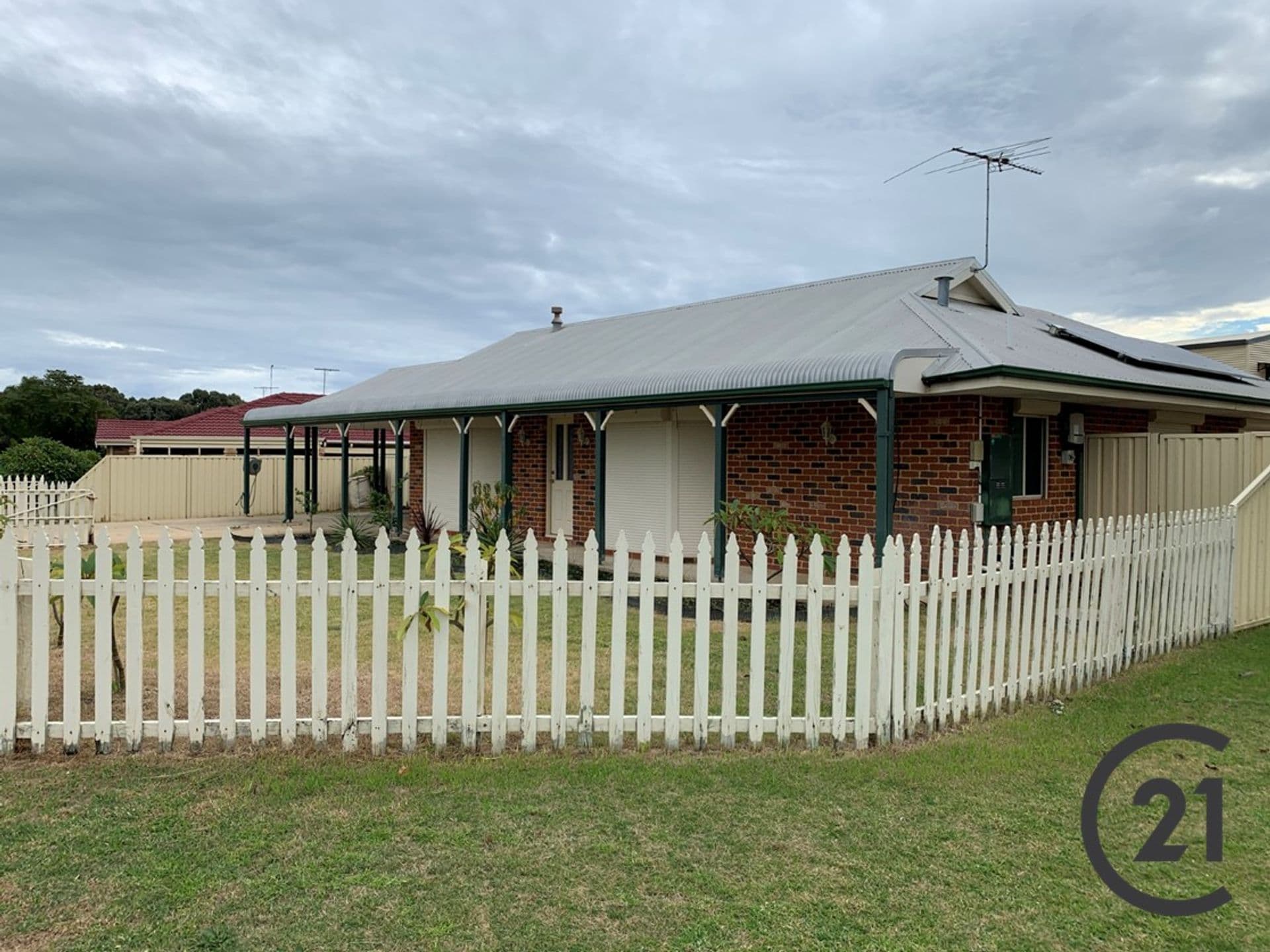 2 Fairway Crescent, Meadow Springs, WA, 6210, Meadow Springs - Thumbnail 2