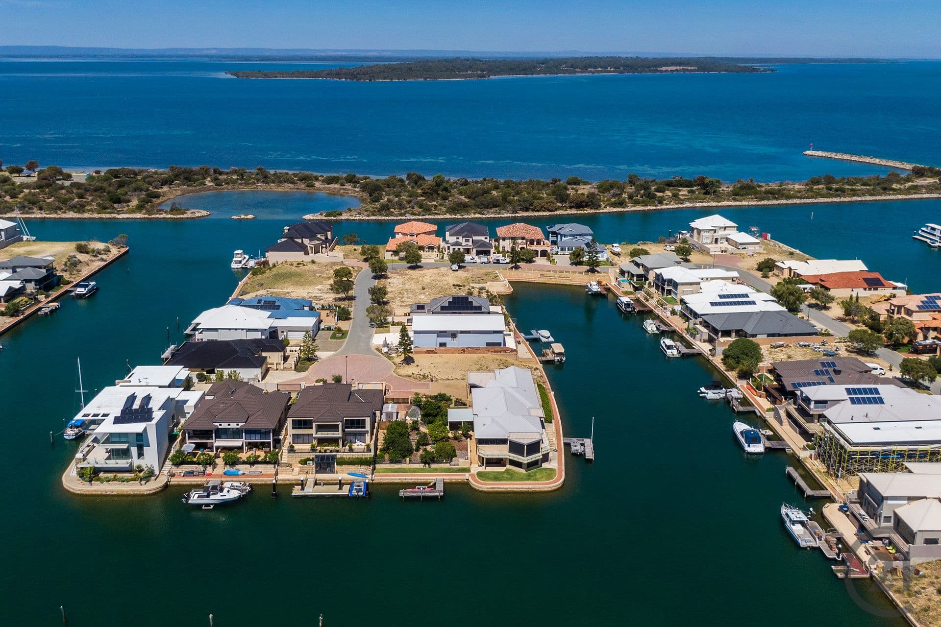 54 Avocet Island Quays, Wannanup, WA, 6210, Wannanup - Thumbnail 3