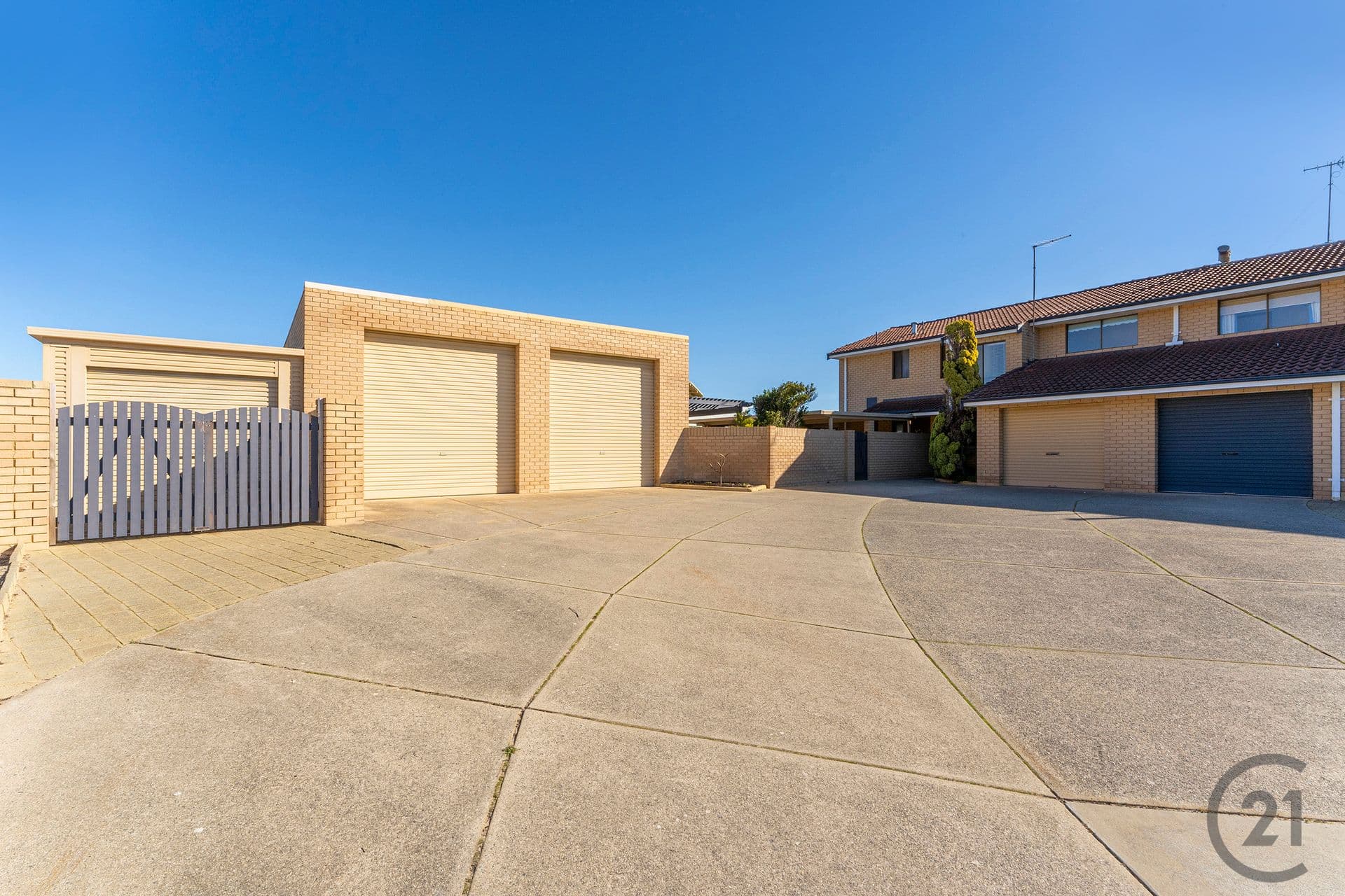 1/12 Quamby Court, Silver Sands, WA, 6210, Silver Sands - Thumbnail 3