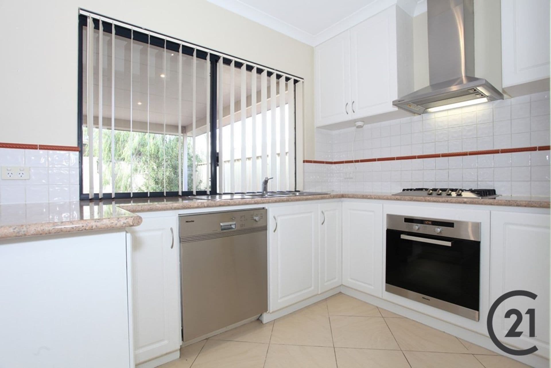 6/42 Sutton Street, Mandurah, WA, 6210, Mandurah - Thumbnail 3
