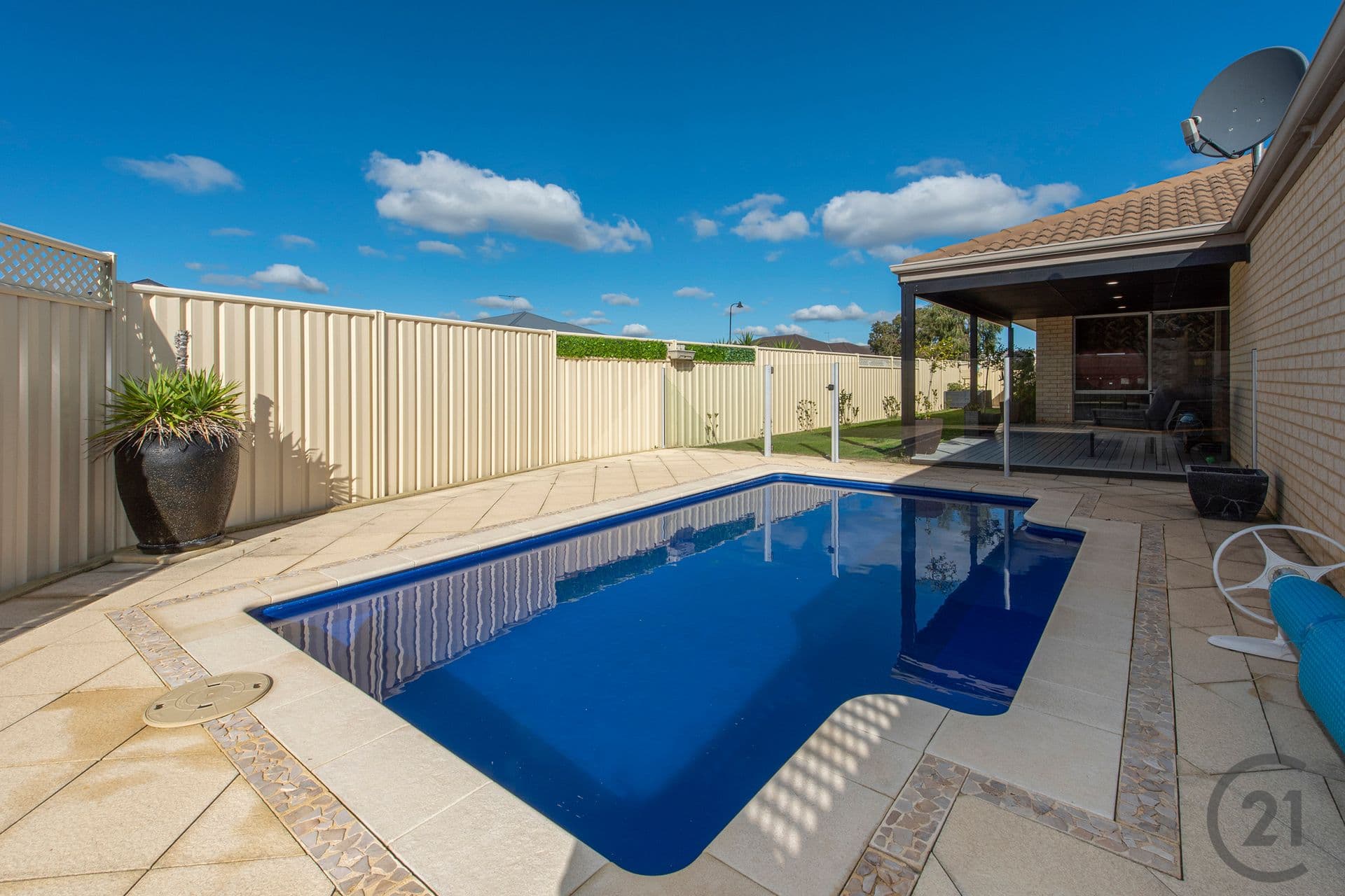 37 Karri Karri Pass, Lakelands, WA, 6180, Lakelands - Thumbnail 2