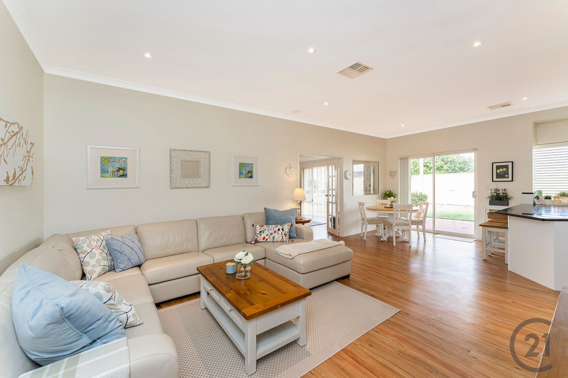 7 Staunton Rise, Halls Head, WA, 6210, Halls Head - Thumbnail 3