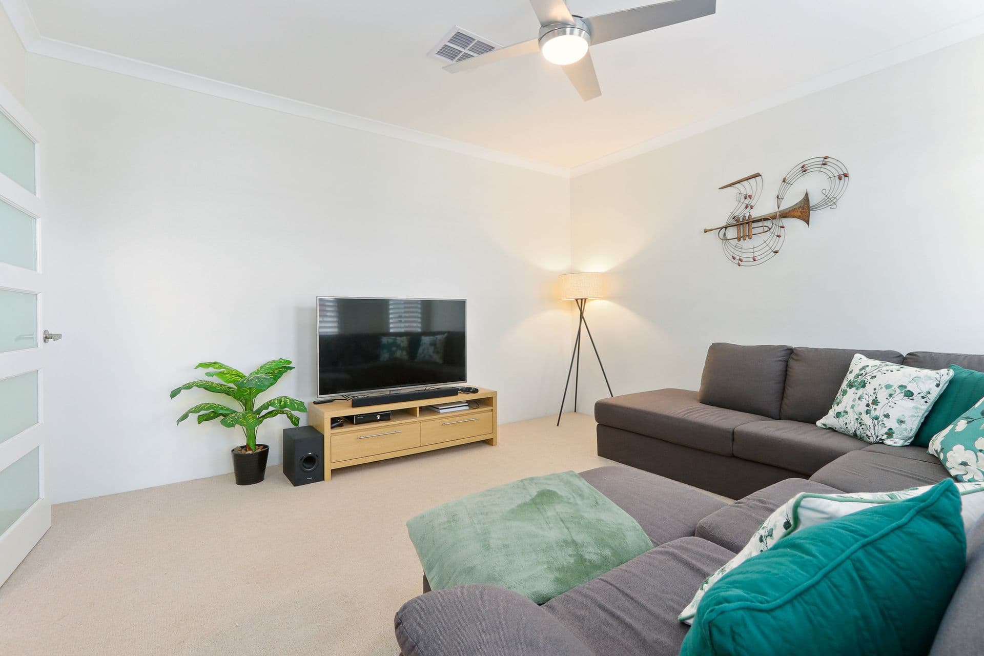 14 Albany Drive, Dawesville, WA, 6211, Dawesville - Thumbnail 7