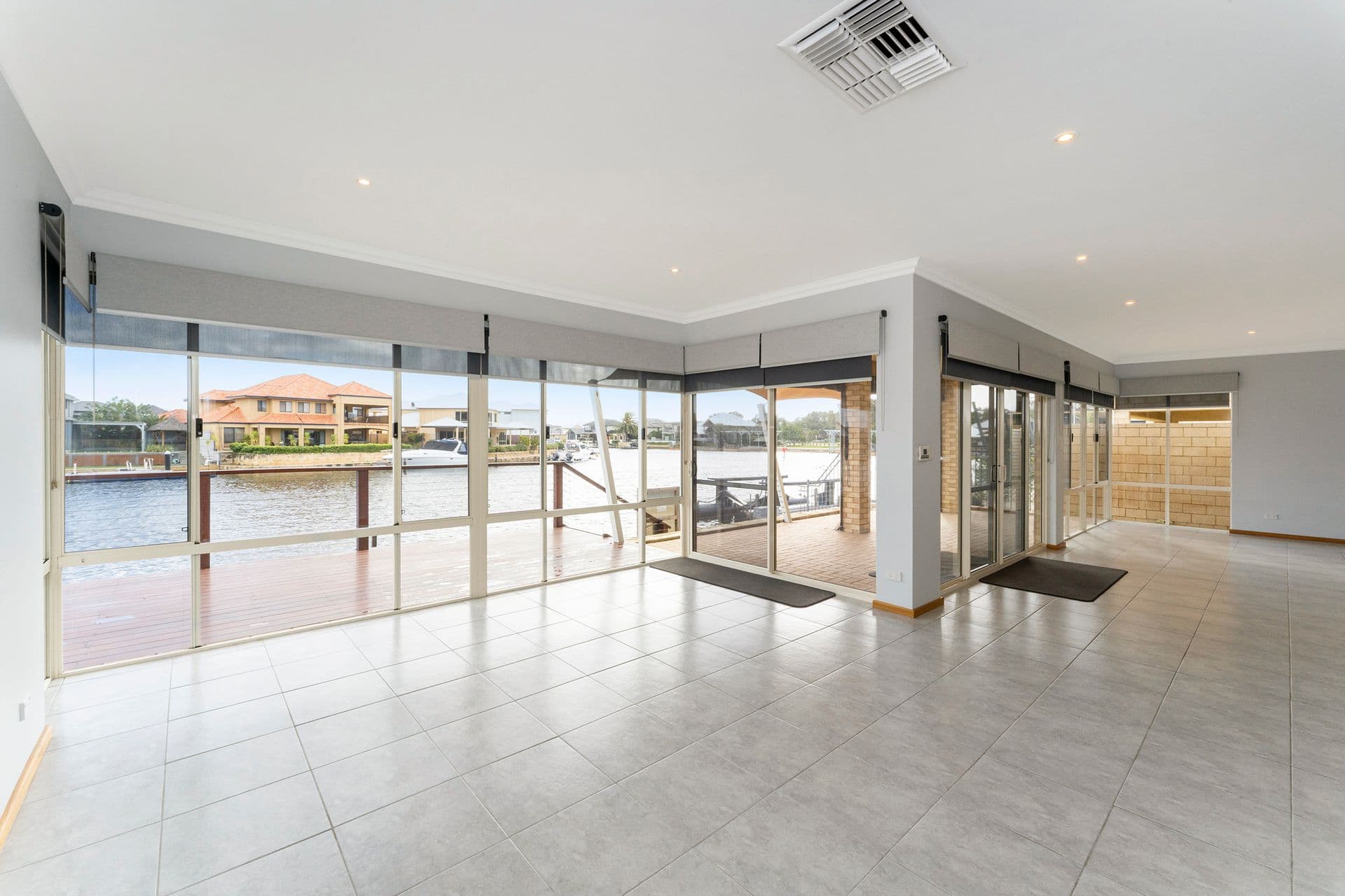 22 Tasman Loop, Dudley Park, WA, 6210, Dudley Park - Thumbnail 3