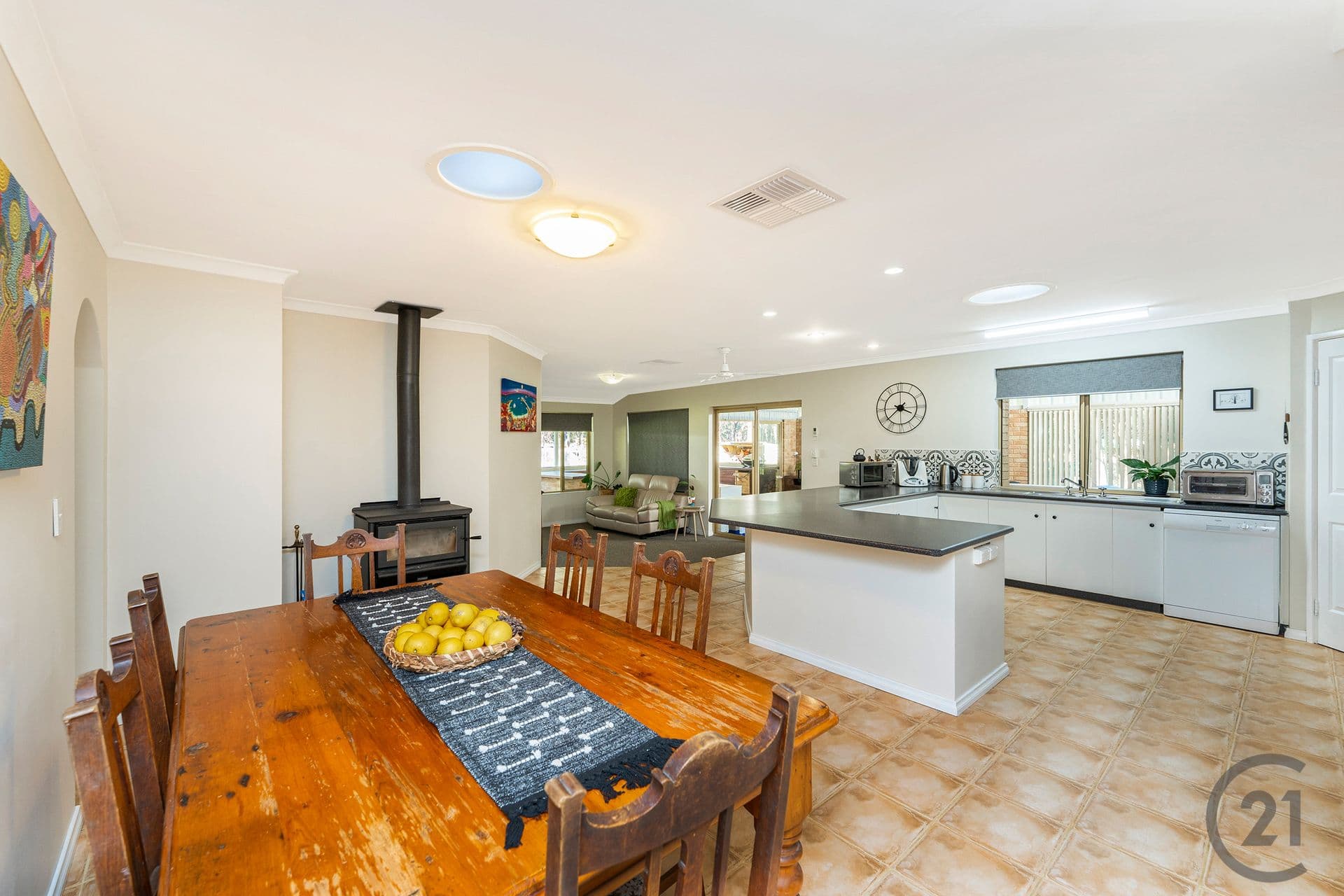 10 Yalgorup Drive, Bouvard, WA, 6211, Bouvard - Thumbnail 5