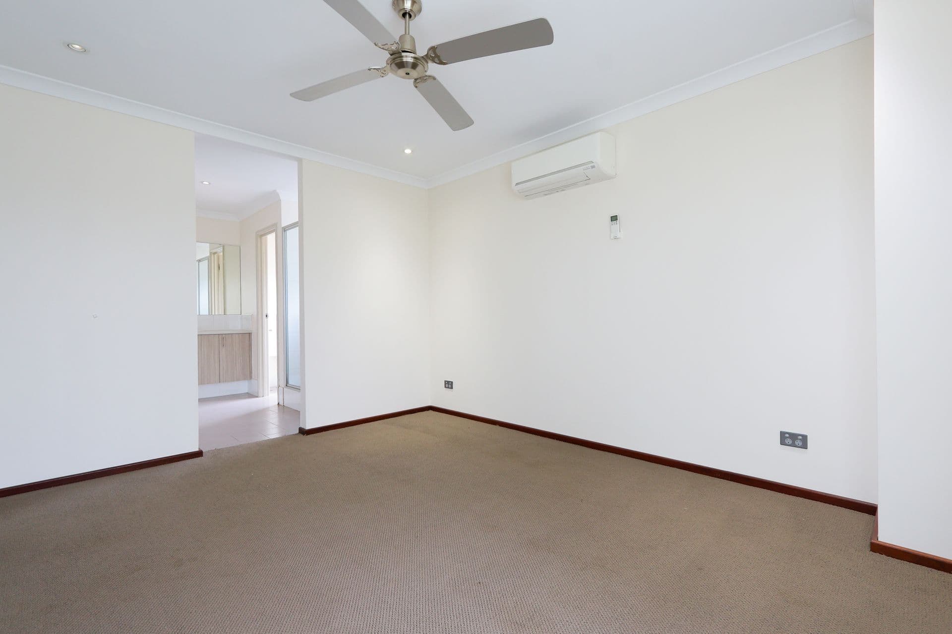 9 Wentworth Heights, Meadow Springs, WA, 6210, Meadow Springs - Thumbnail 6