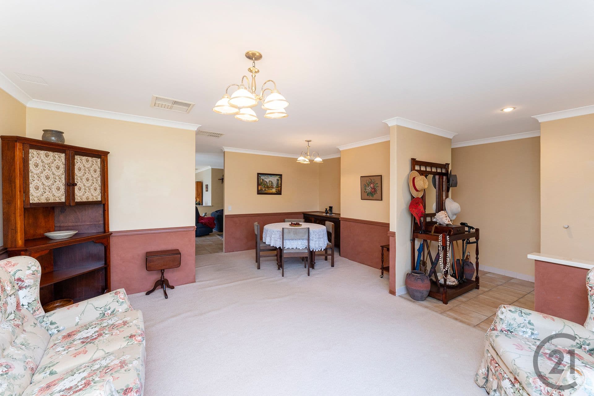 2 Castilloa Court, Halls Head, WA, 6210, Halls Head - Thumbnail 4