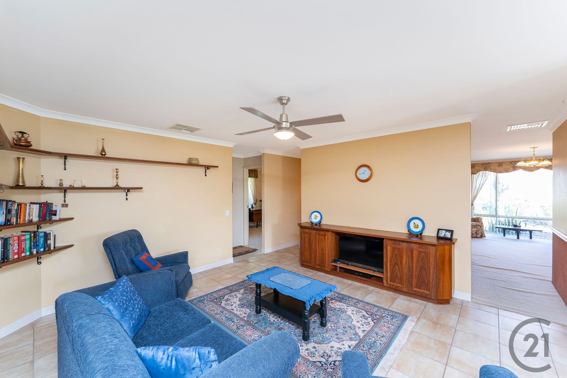 2 Castilloa Court, Halls Head, WA, 6210, Halls Head - Thumbnail 5