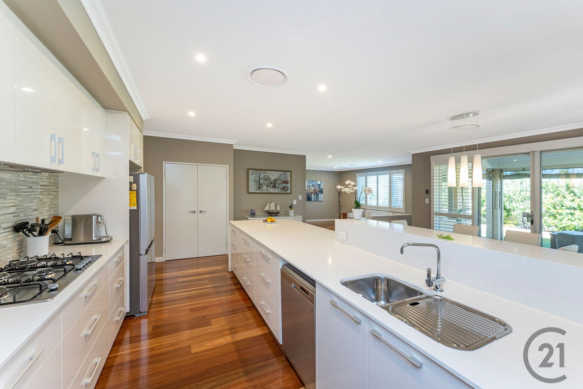 16 Hawley Way, Madora Bay, WA, 6210, Madora Bay - Thumbnail 7