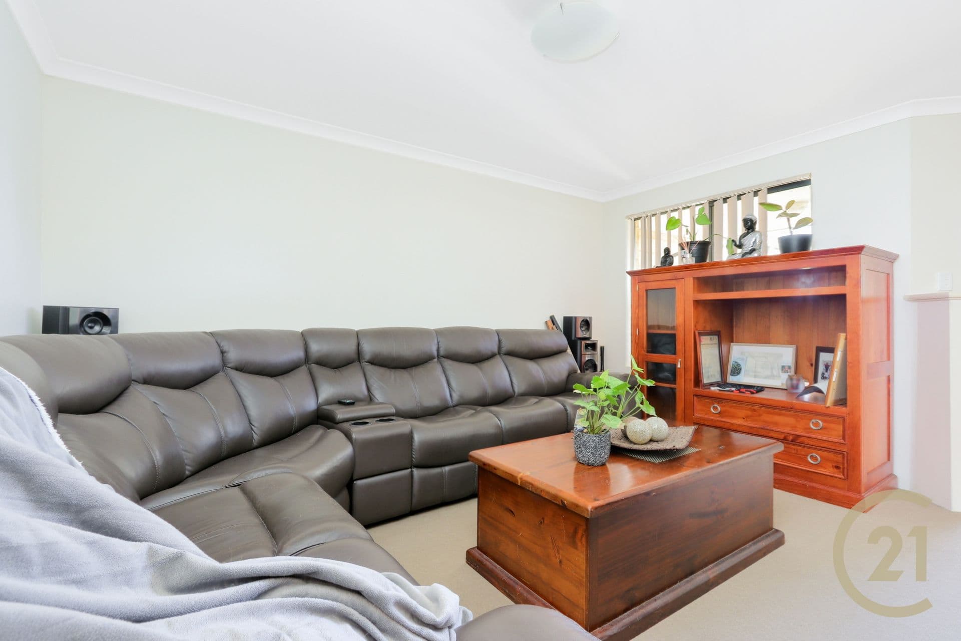 18 Cockatoo Way, Dawesville, WA, 6211, Dawesville - Thumbnail 3