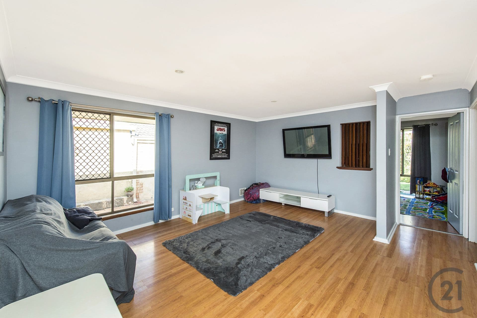 13 Tennyson Avenue, Halls Head, WA, 6210, Halls Head - Thumbnail 3