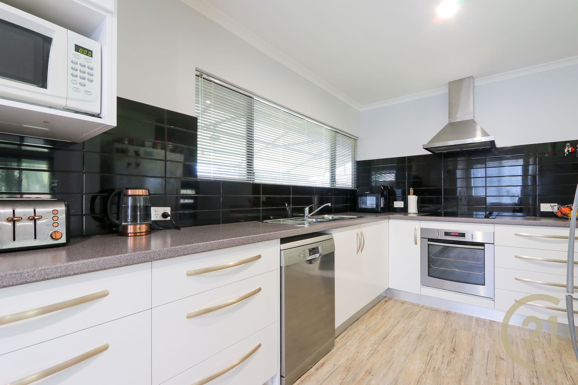 37 Culeenup Road, North Yunderup, WA, 6208, North Yunderup - Thumbnail 8