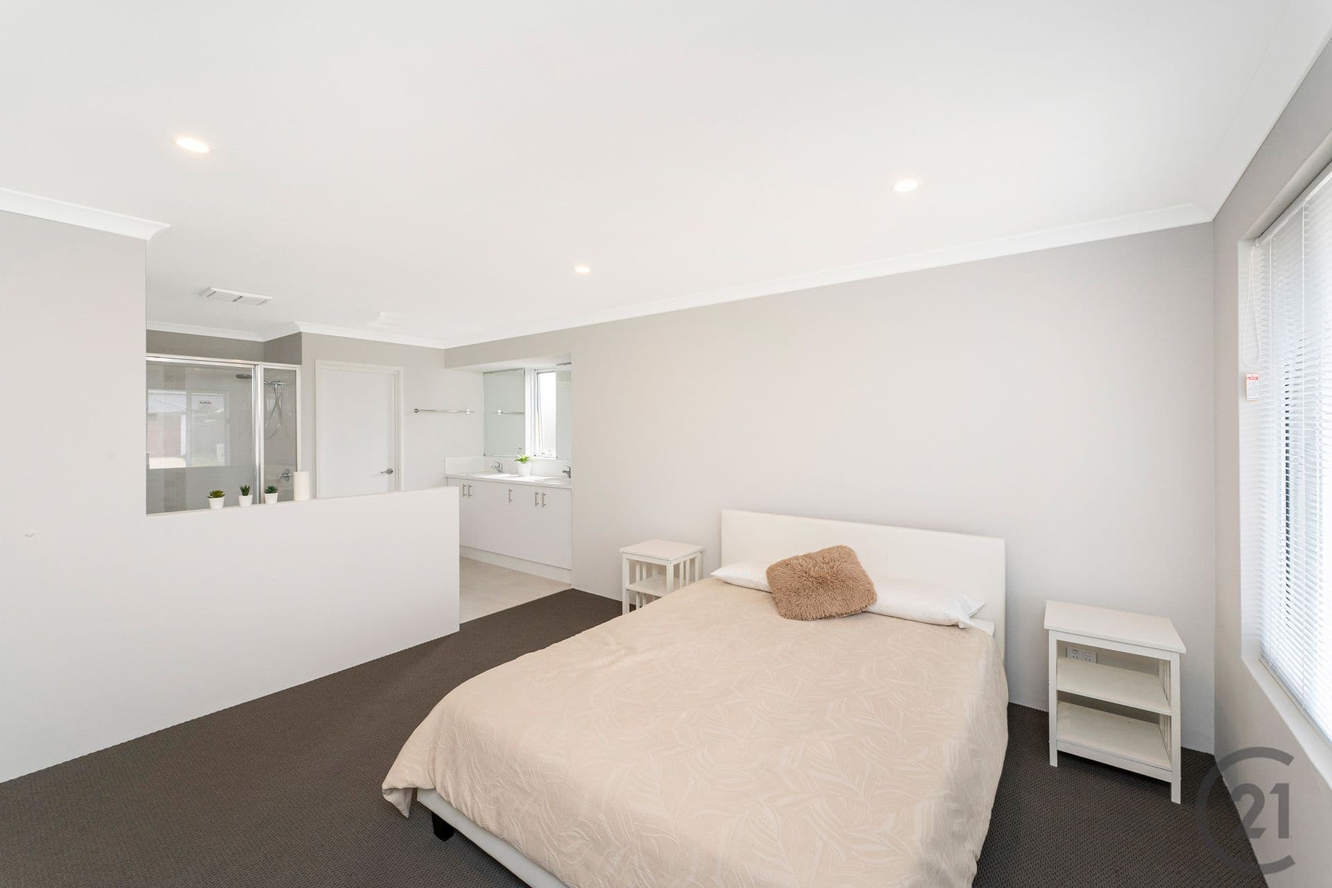 316 Peelwood Parade, Halls Head, WA, 6210, Halls Head - Thumbnail 4