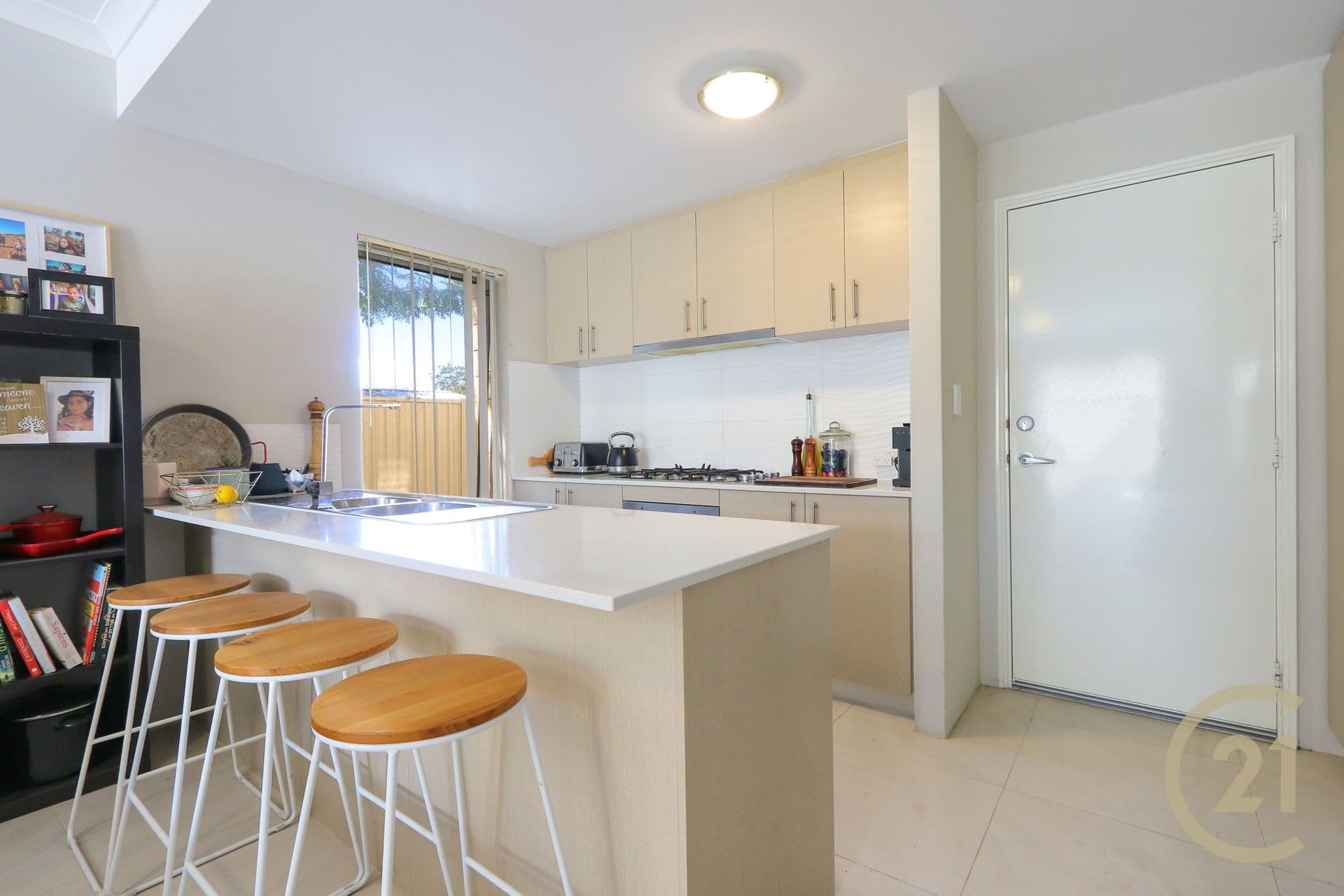 2/11 Eacott Street, Mandurah, WA, 6210, Mandurah - Thumbnail 3