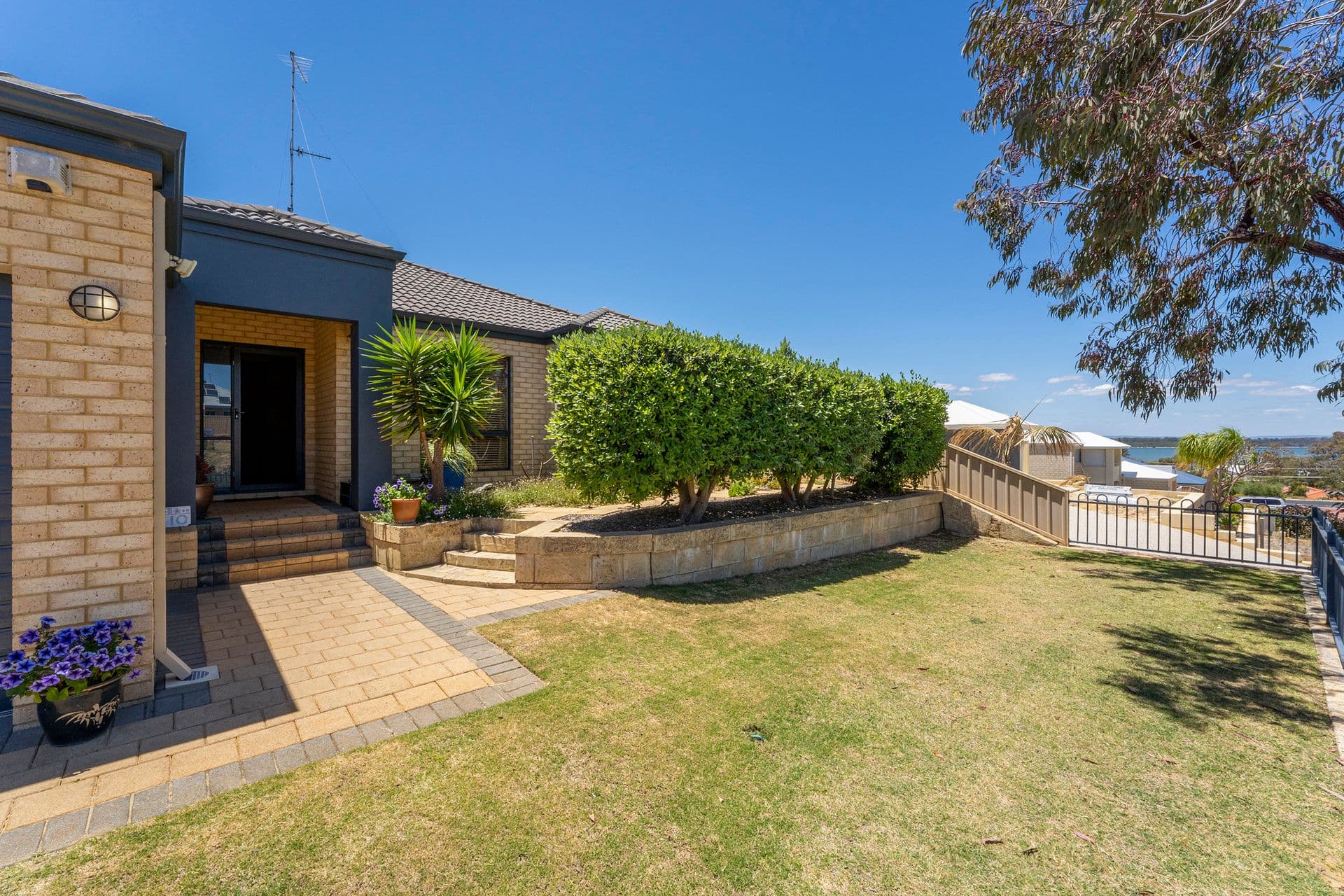 10 Albany Drive, Dawesville, WA, 6211, Dawesville - Thumbnail 2