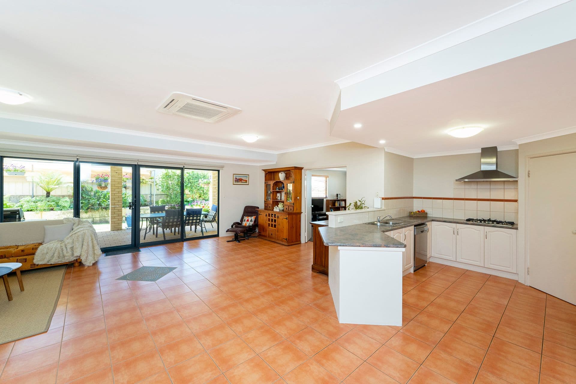 10 Albany Drive, Dawesville, WA, 6211, Dawesville - Thumbnail 4