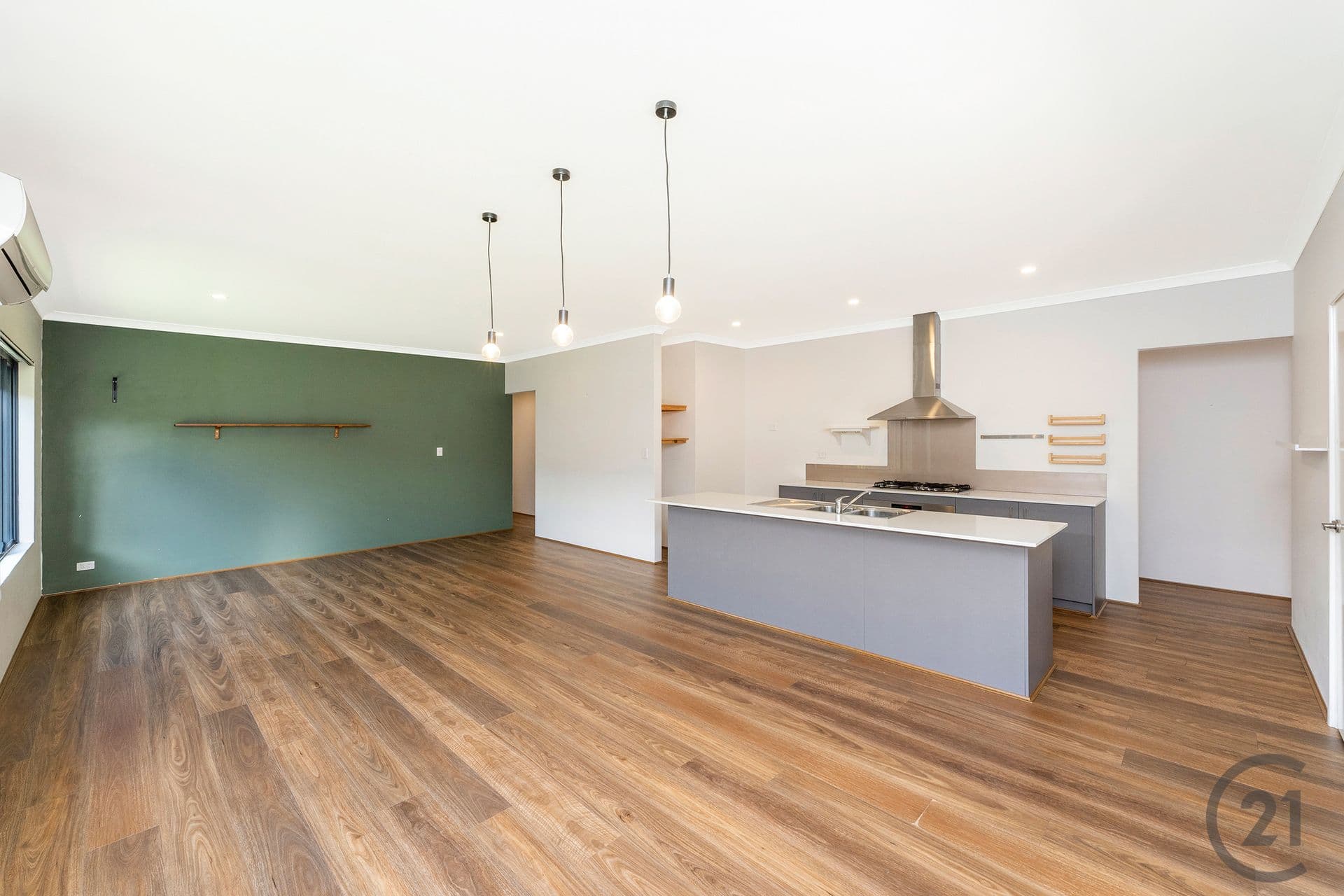 7 Aquamarine Parade, Karnup, WA, 6176, Karnup - Thumbnail 4