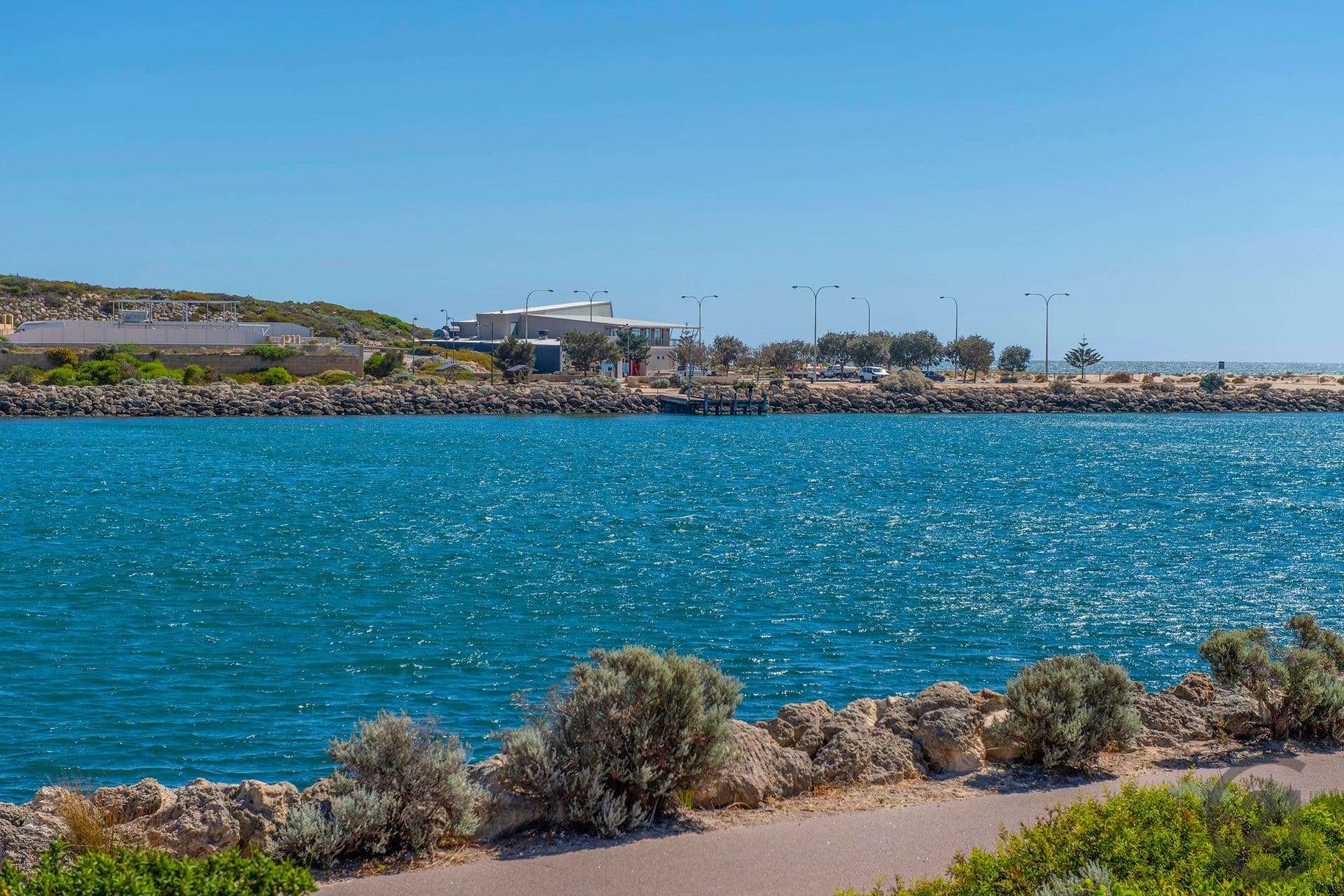 82 Voyager Close, Wannanup, WA, 6210, Wannanup - Thumbnail 6