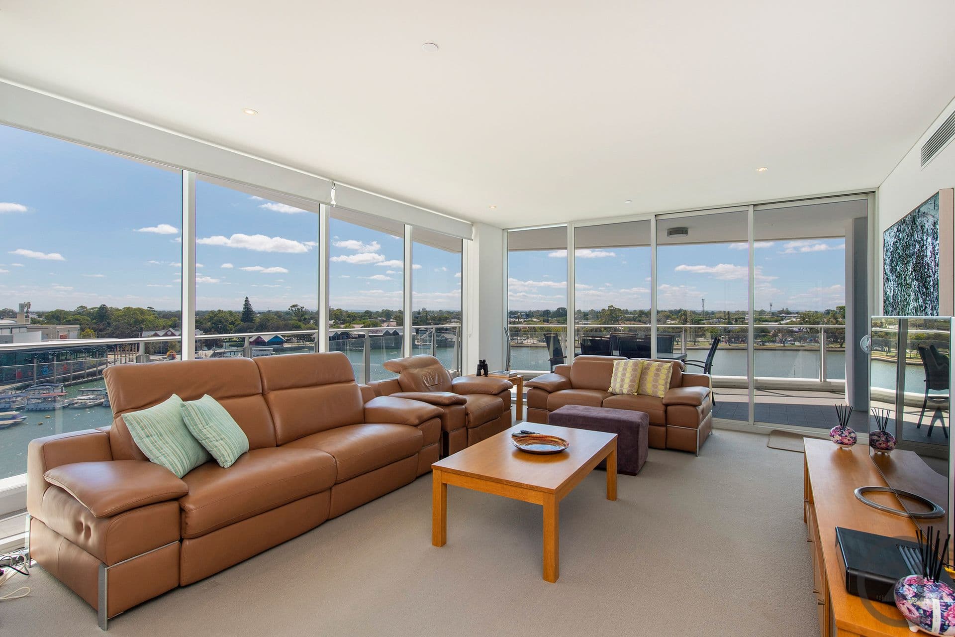 601/3 Marco Polo Drive, Mandurah, WA, 6210, Mandurah - Thumbnail 3