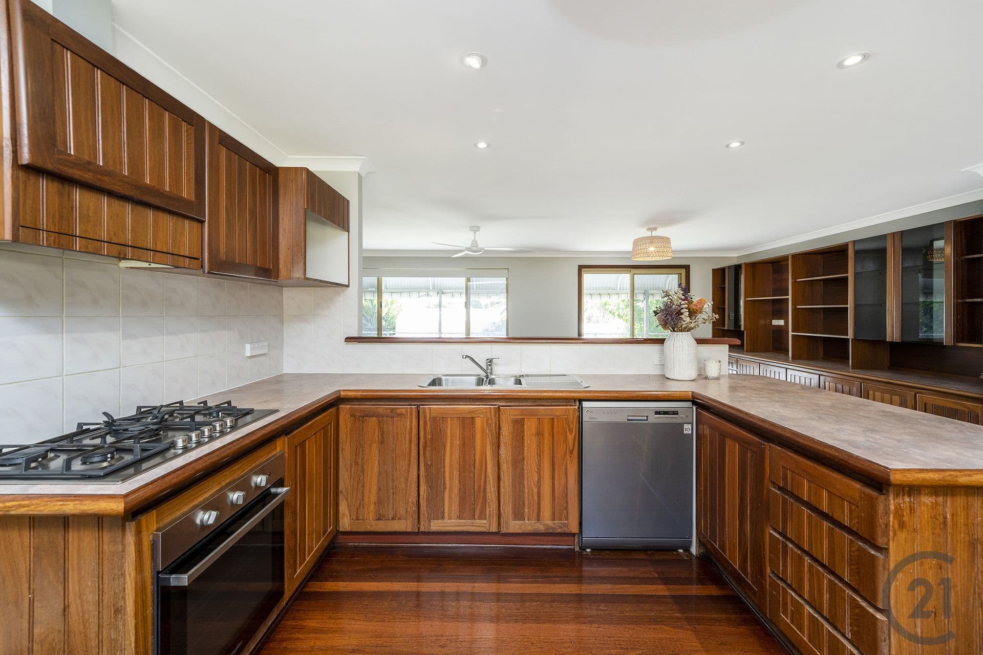4 Perseus Road, Silver Sands, WA, 6210, Silver Sands - Thumbnail 8