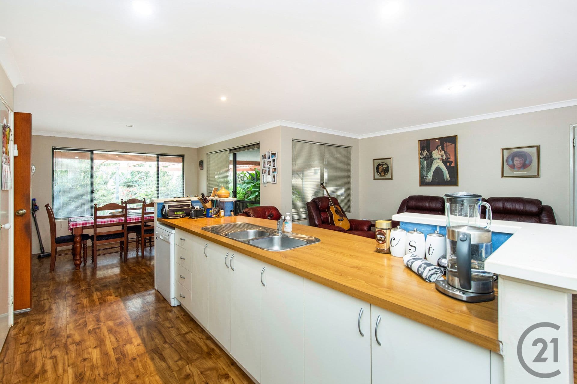 21 Allendale Crescent, Dawesville, WA, 6211, Dawesville - Thumbnail 4