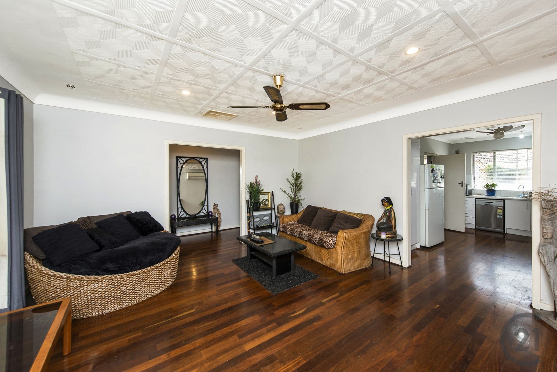 58 Wyeree Road, Mandurah, WA, 6210, Mandurah - Thumbnail 3