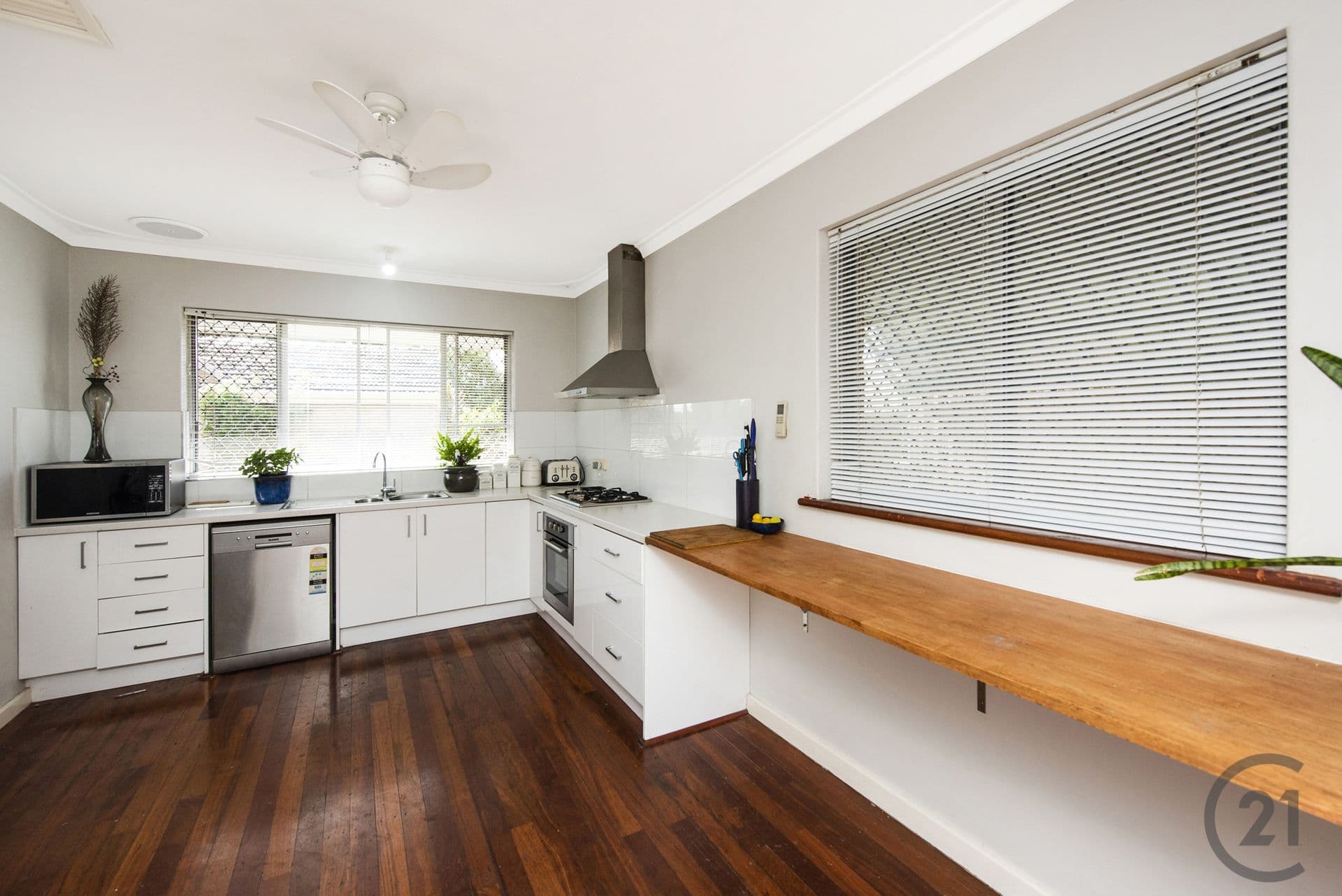 58 Wyeree Road, Mandurah, WA, 6210, Mandurah - Thumbnail 5