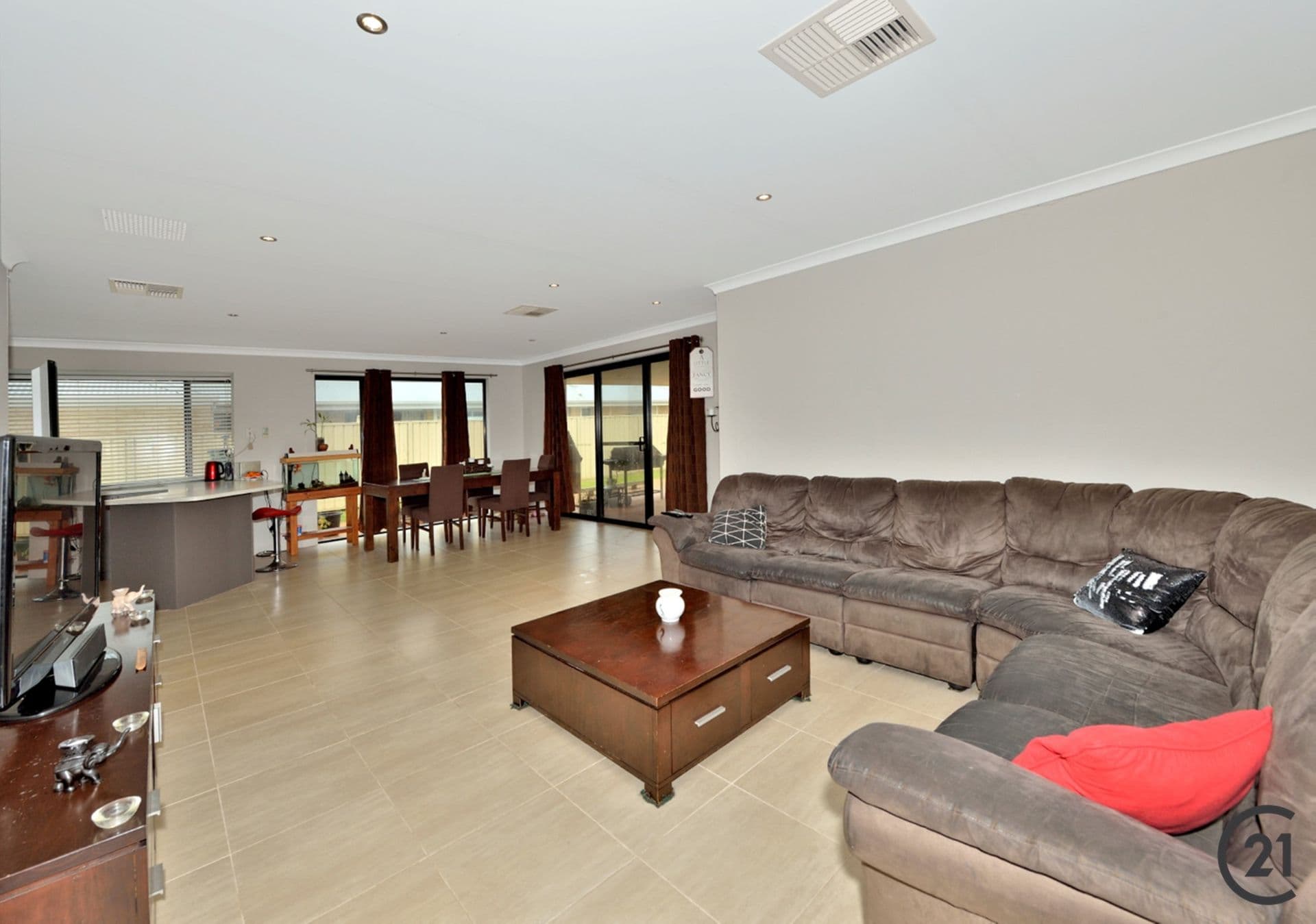 6 Tambellup Drive, Dawesville, WA, 6211, Dawesville - Thumbnail 4