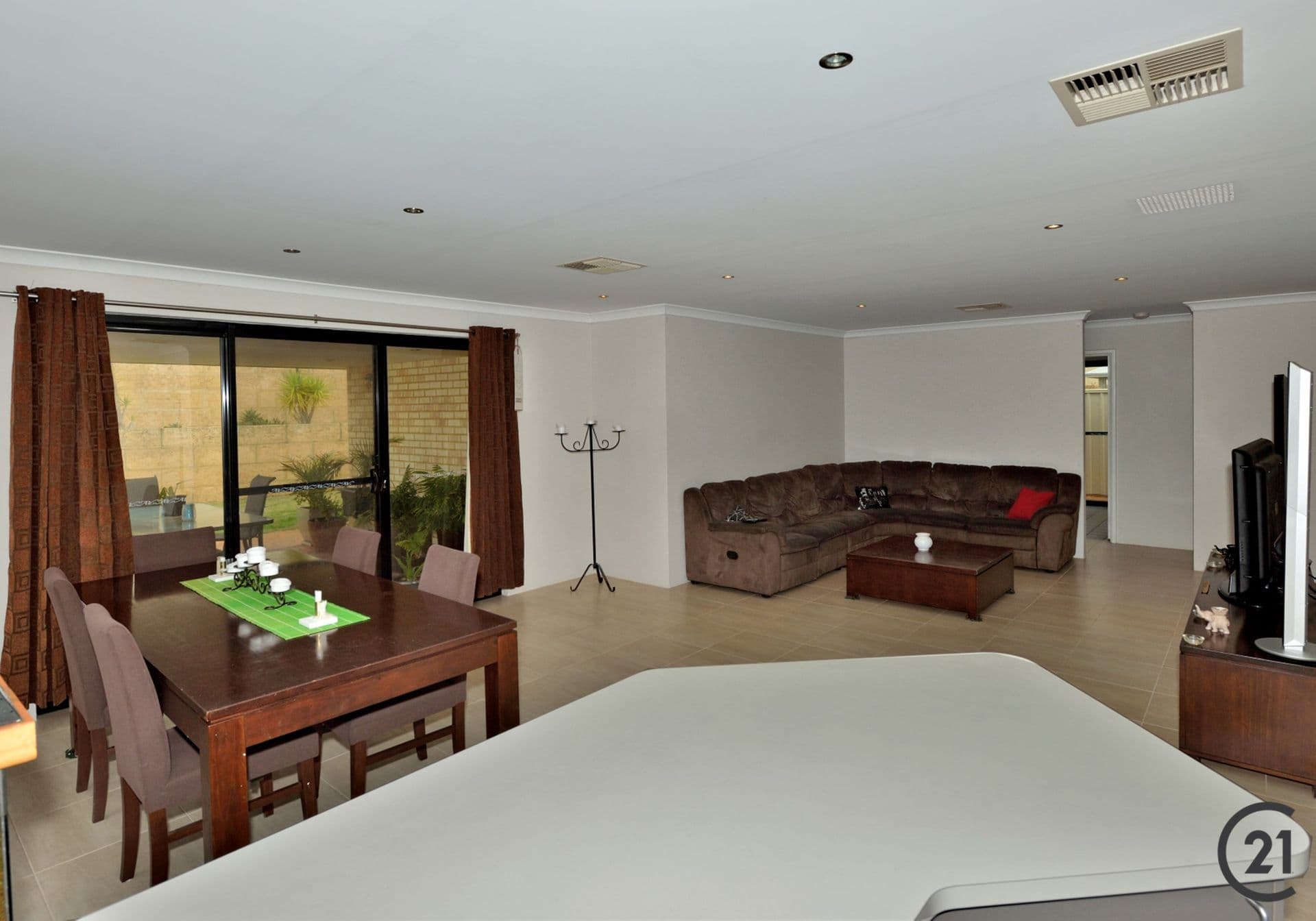 6 Tambellup Drive, Dawesville, WA, 6211, Dawesville - Thumbnail 3
