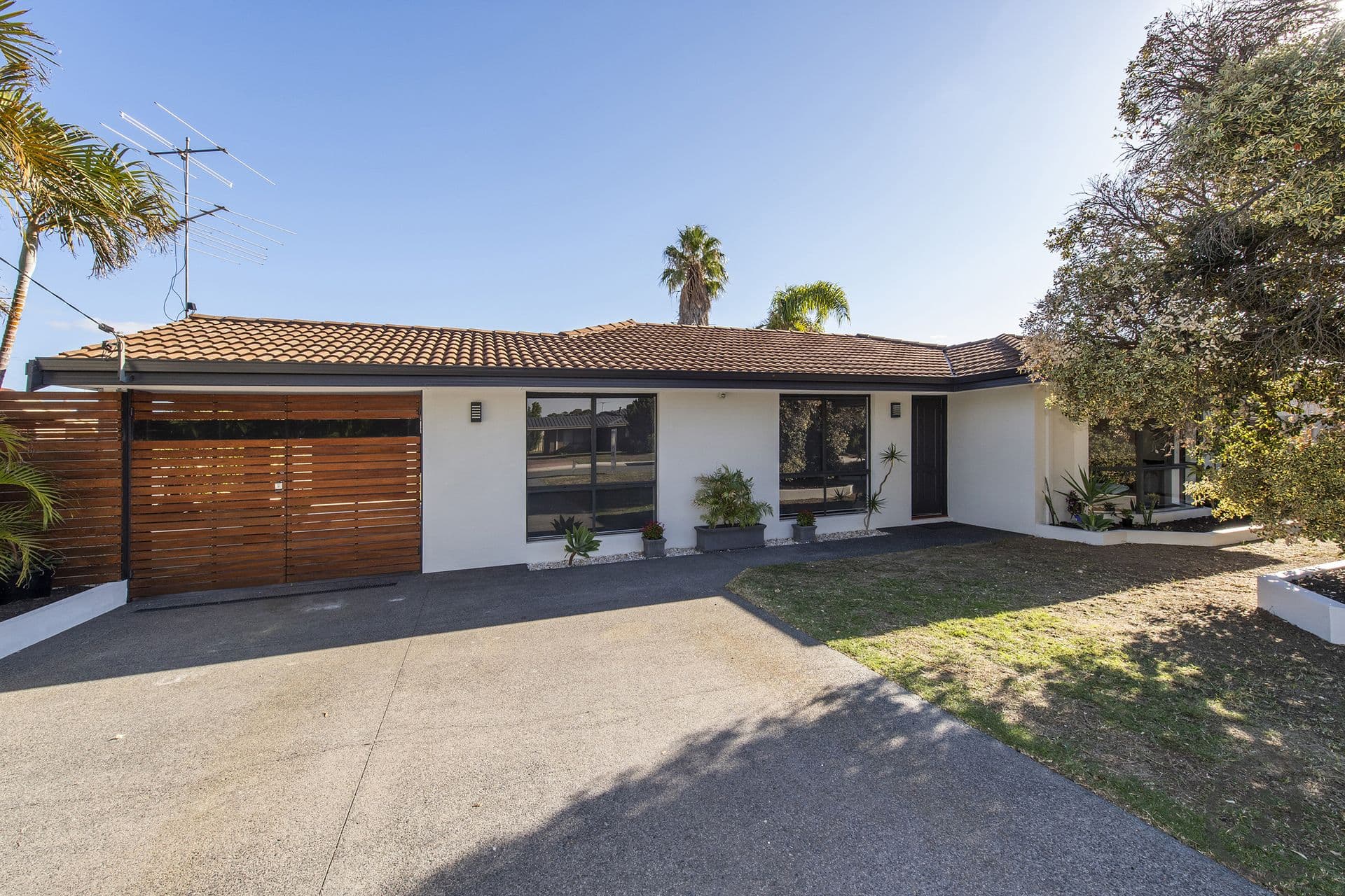 10 Shashta Drive, Greenfields, WA, 6210, Greenfields - Thumbnail 3