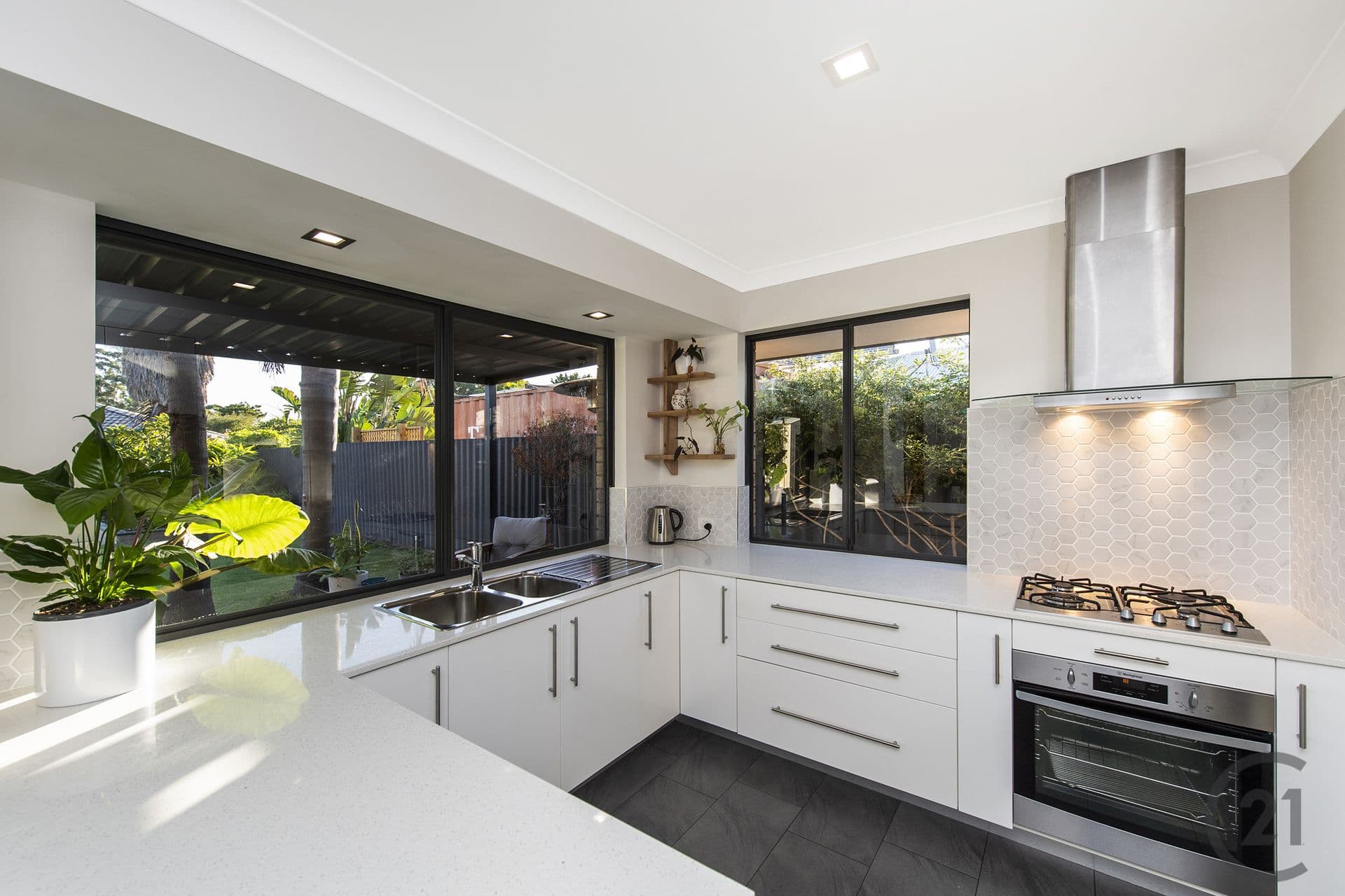 10 Shashta Drive, Greenfields, WA, 6210, Greenfields - Thumbnail 7
