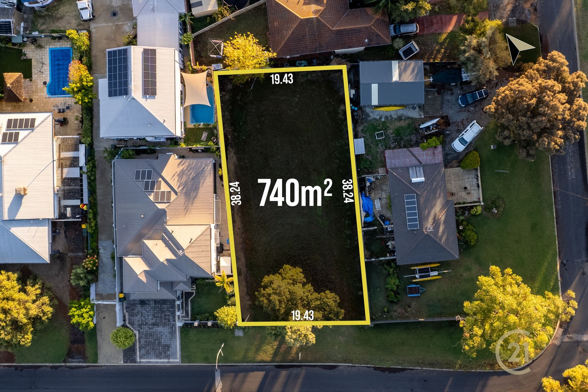 4 Leighton Road East, Halls Head, WA, 6210, Halls Head - Thumbnail 2