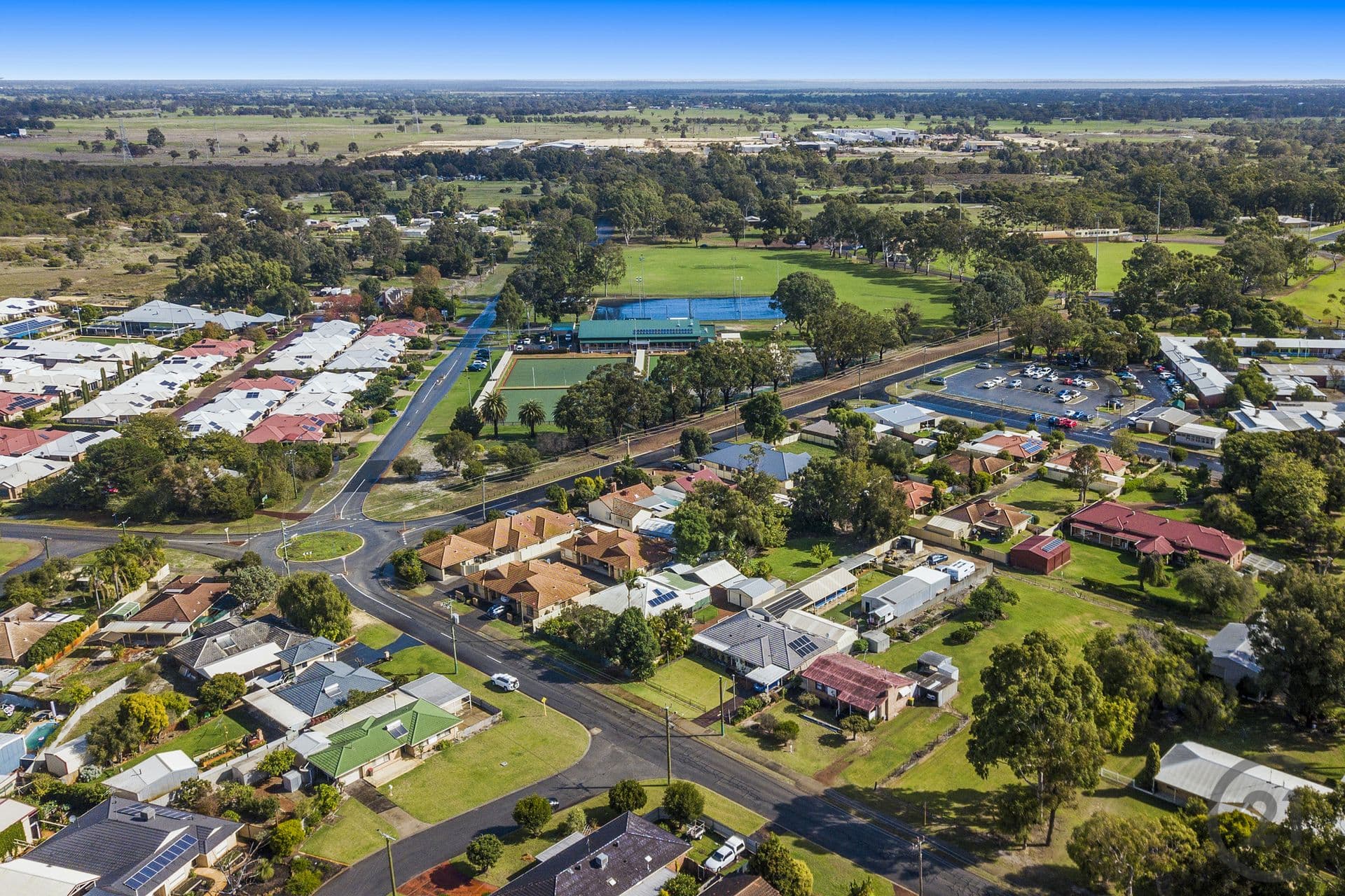 47 Forrest Street, Pinjarra, WA, 6208, Pinjarra - Thumbnail 3