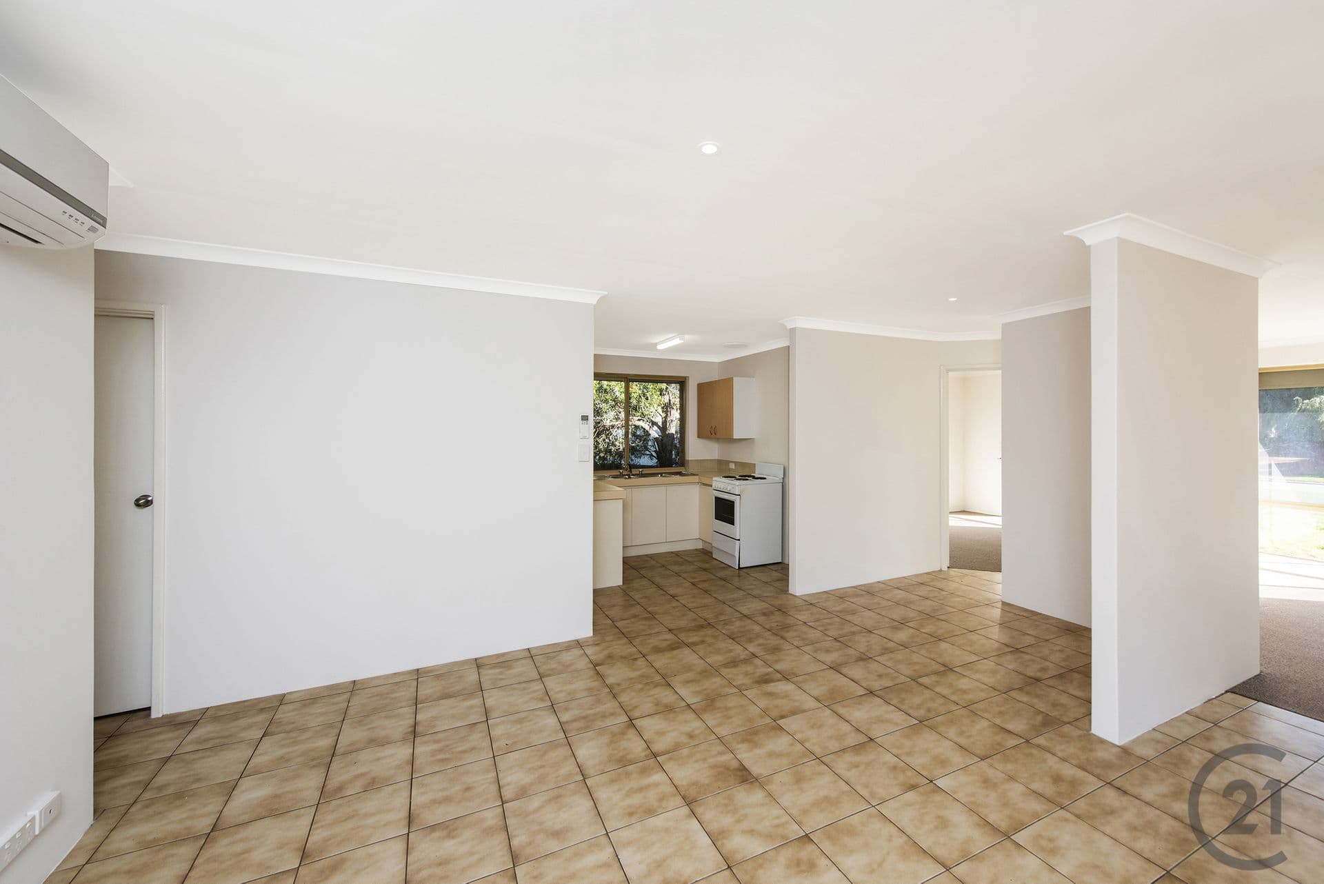 6 Heath Street, Singleton, WA, 6175, Singleton - Thumbnail 4