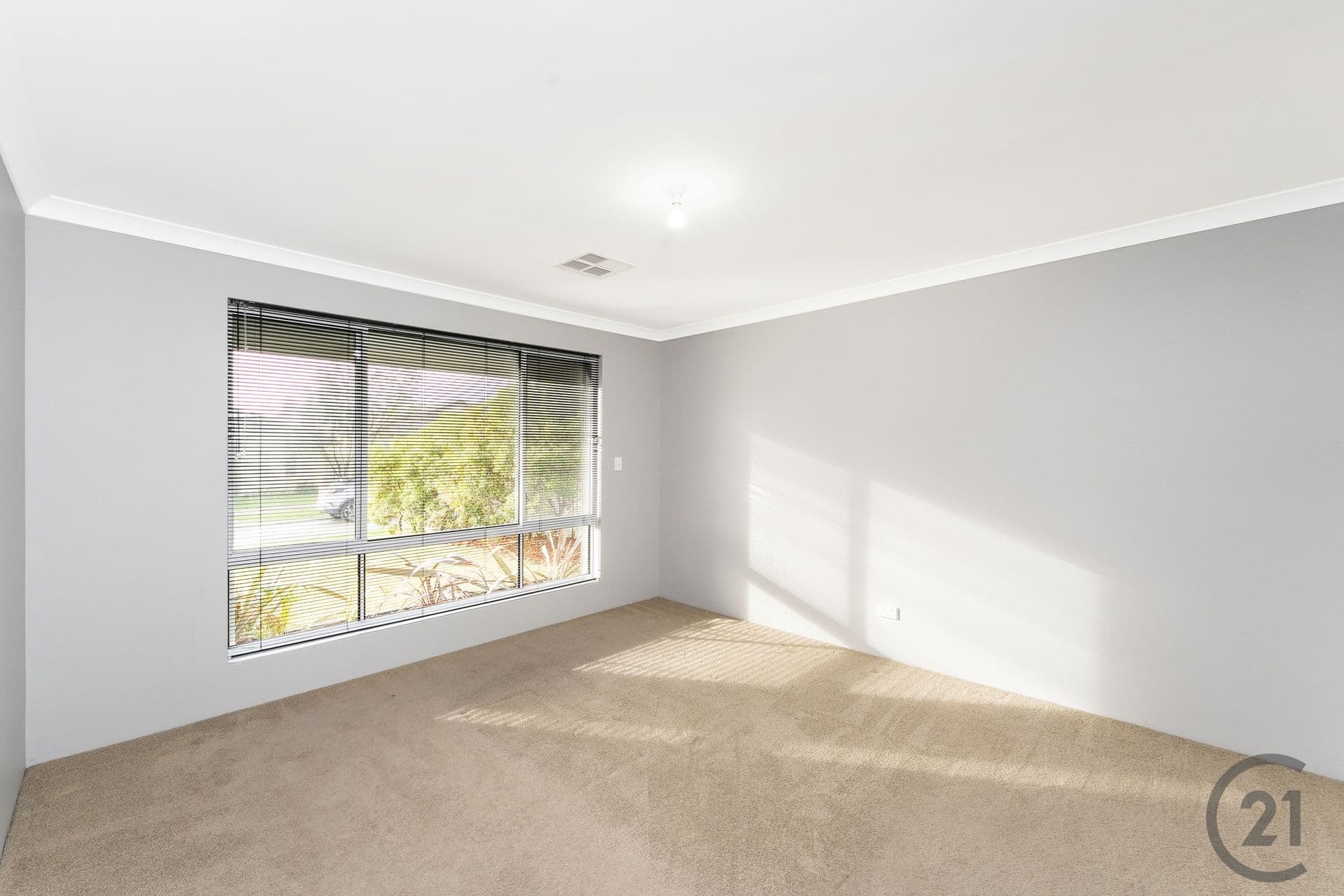 112 Tangadee Road, Golden Bay, WA, 6174, Golden Bay - Thumbnail 8