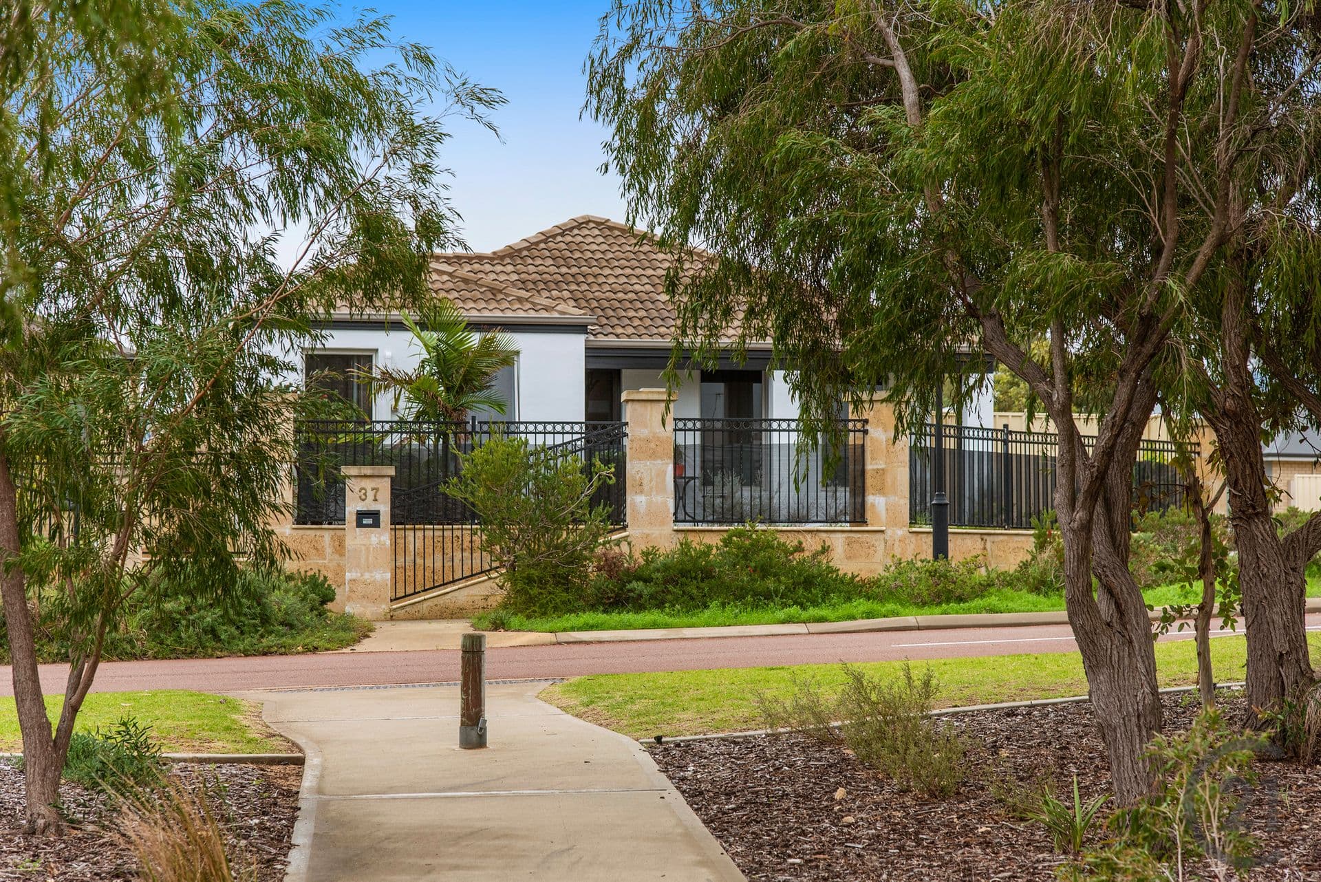 37 Karri Karri Pass, Lakelands, WA, 6180, Lakelands - Image 1