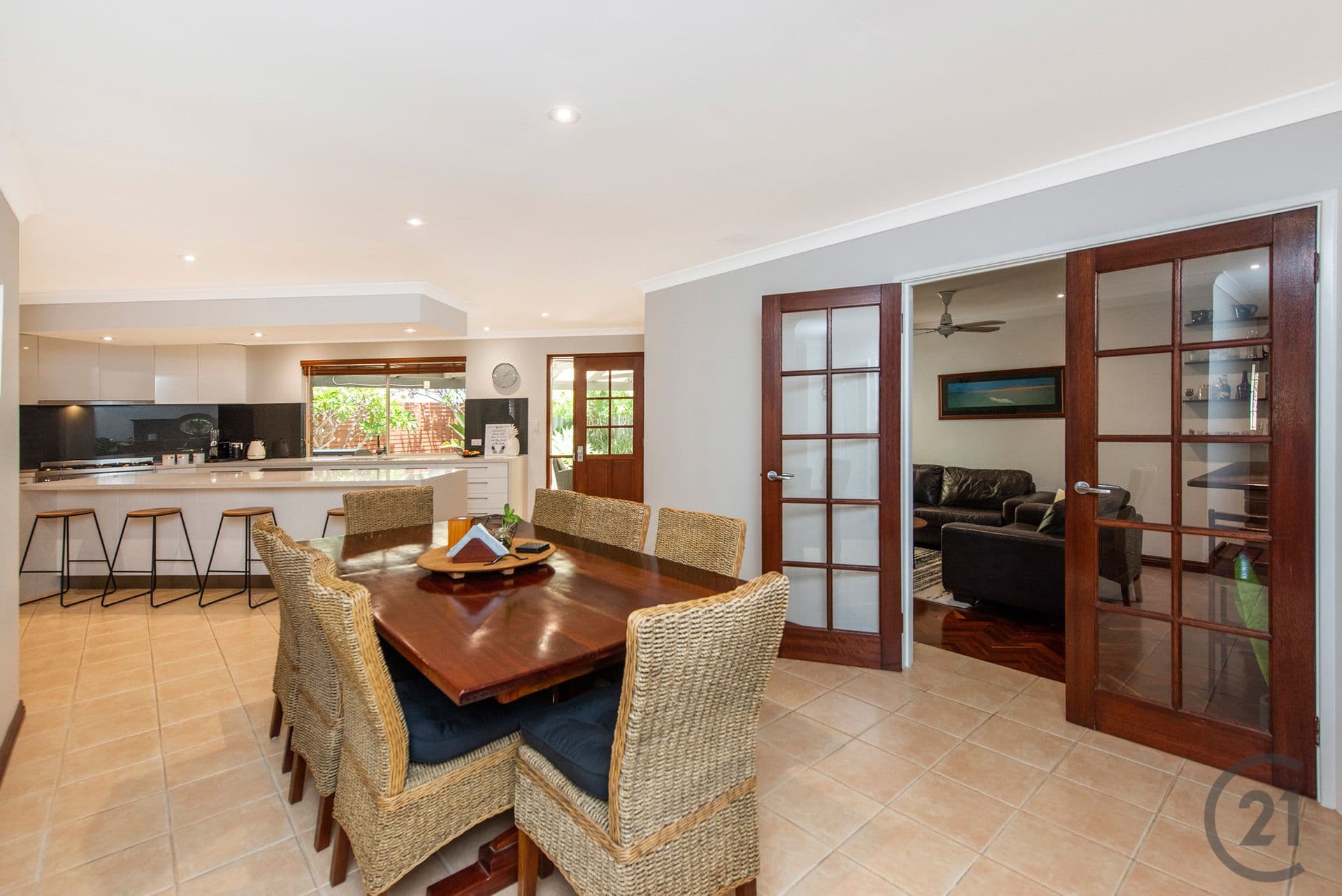 2 Carabeen Place, Halls Head, WA, 6210, Halls Head - Thumbnail 7