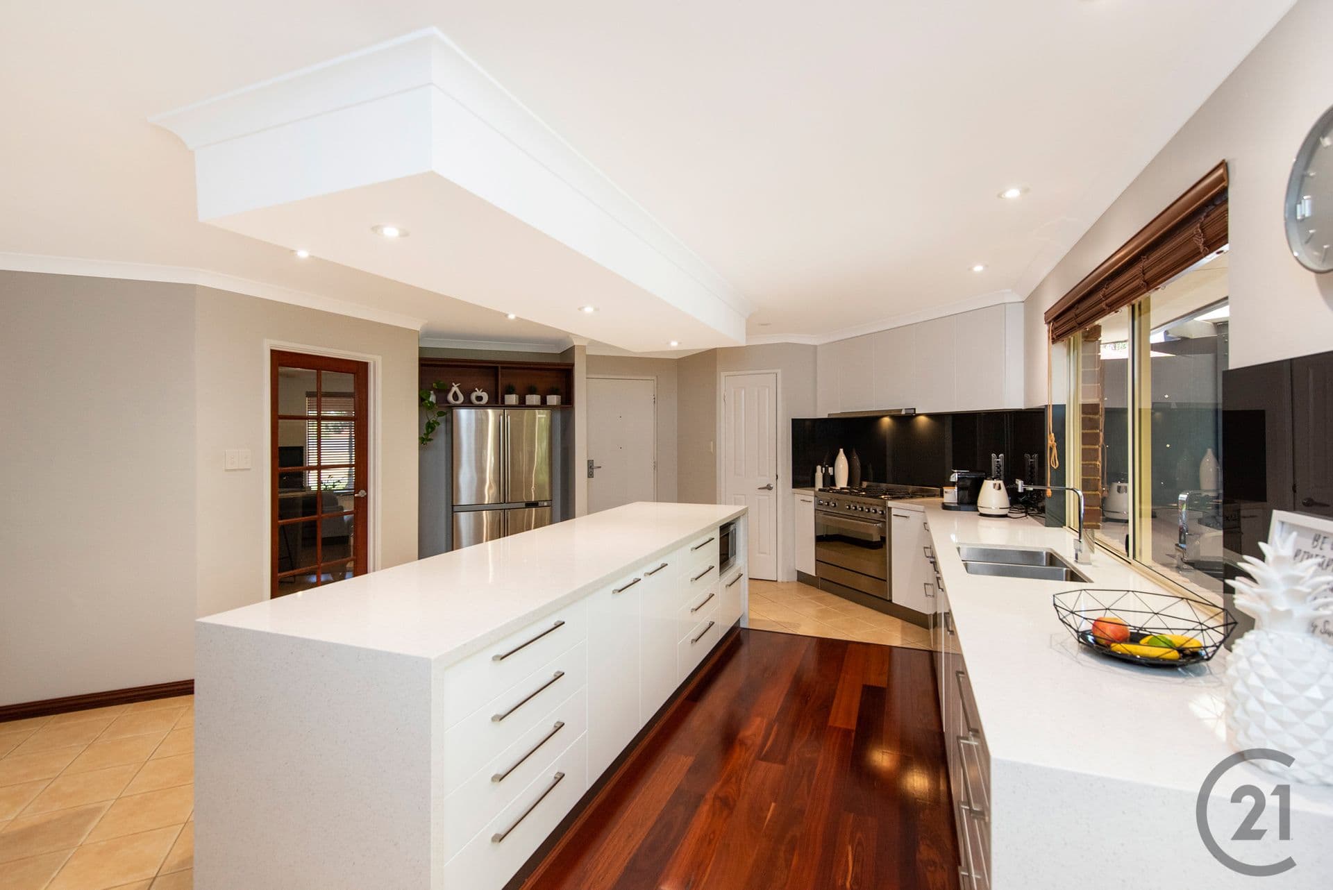 2 Carabeen Place, Halls Head, WA, 6210, Halls Head - Thumbnail 6