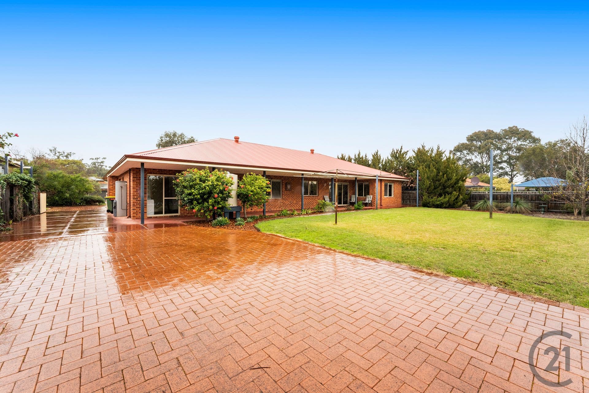 22 Midsummer Circle, Pinjarra, WA, 6208, Briar Hill - Thumbnail 2