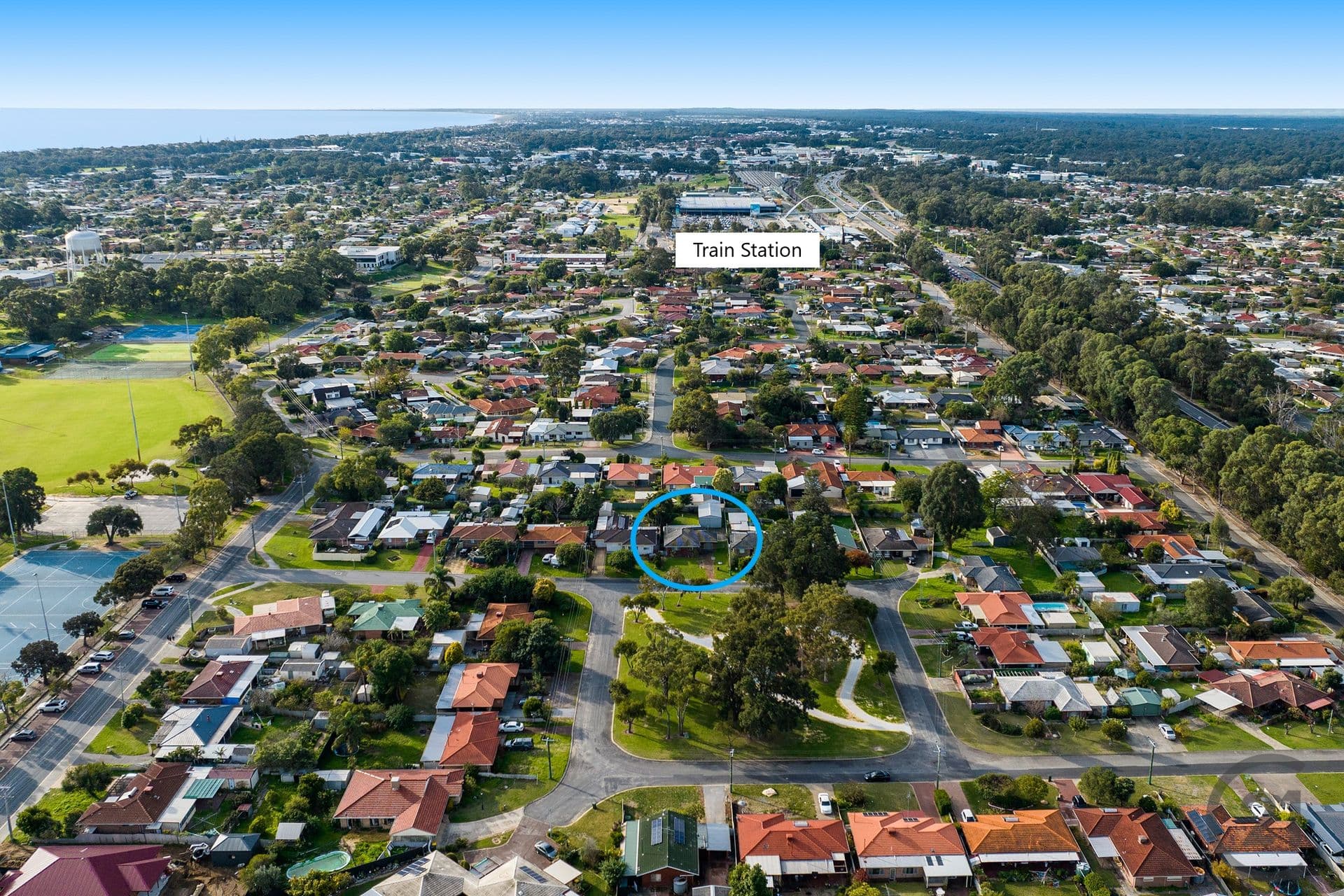 12 Hennessy Place, Mandurah, WA, 6210, Mandurah - Thumbnail 2