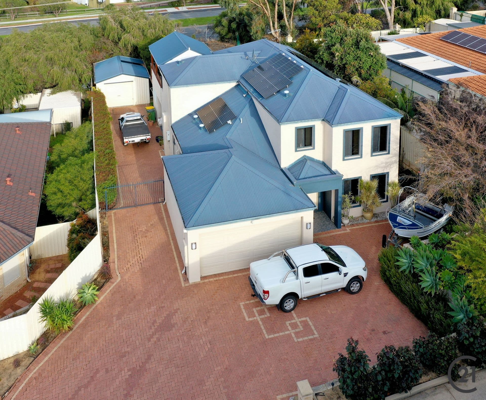 7 Peppertree Close, Wannanup, WA, 6210, Wannanup - Thumbnail 2