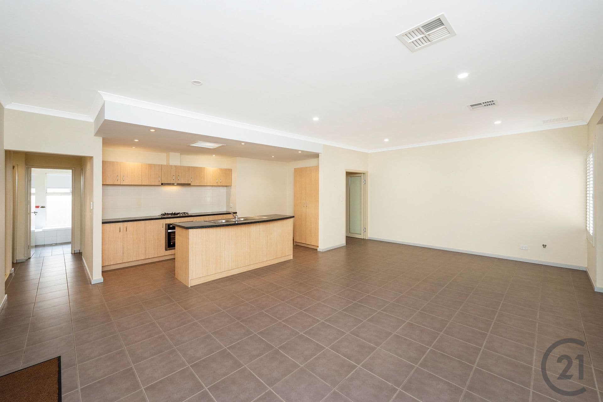 40 Oakleigh Drive, Erskine, WA, 6210, Erskine - Thumbnail 6