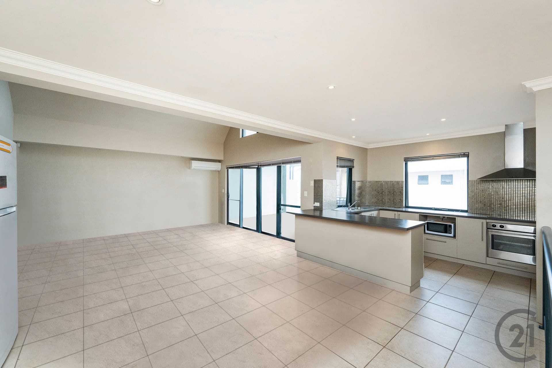 6/30 Spinnaker Quays, Mandurah, WA, 6210, Mandurah - Thumbnail 4