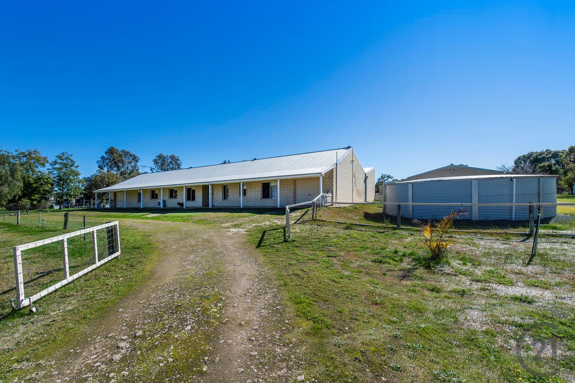 62 Tranquil Retreat, Barragup, WA, 6209, Barragup - Thumbnail 2
