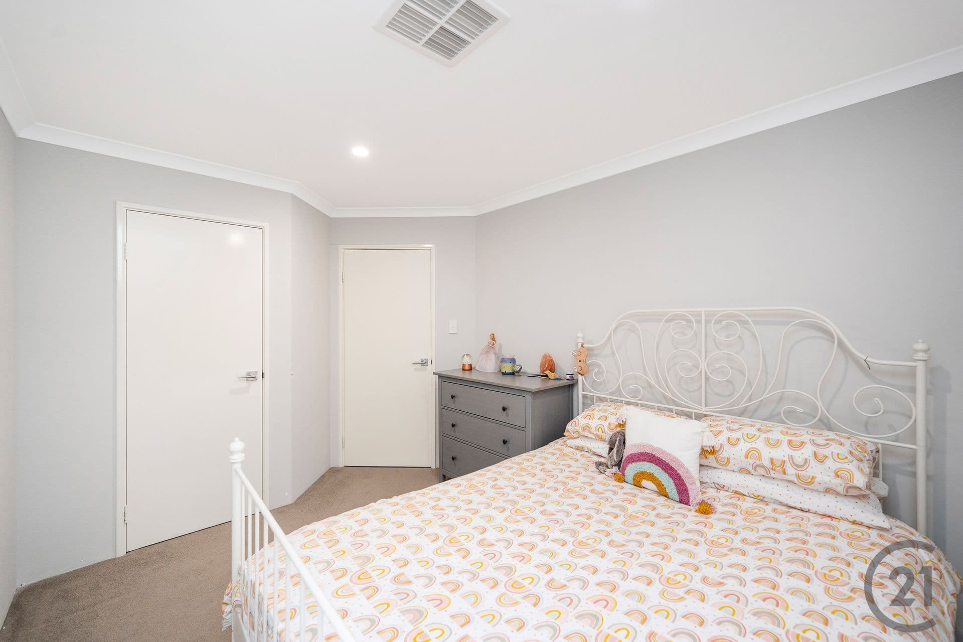 5 Vixen Close, Erskine, WA, 6210, Erskine - Thumbnail 7