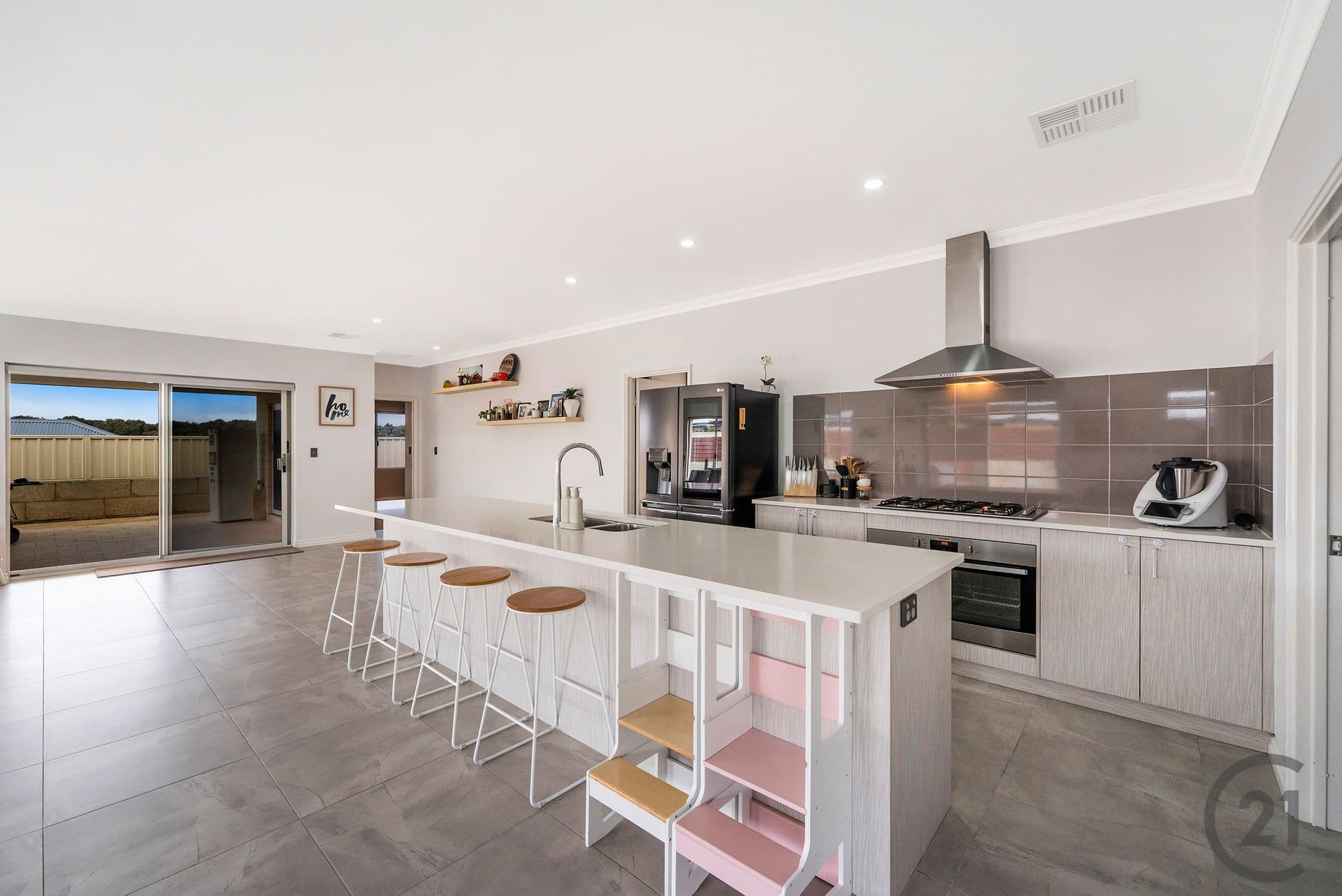 8 Norseman Way, Dawesville, WA, 6211, Dawesville - Thumbnail 5