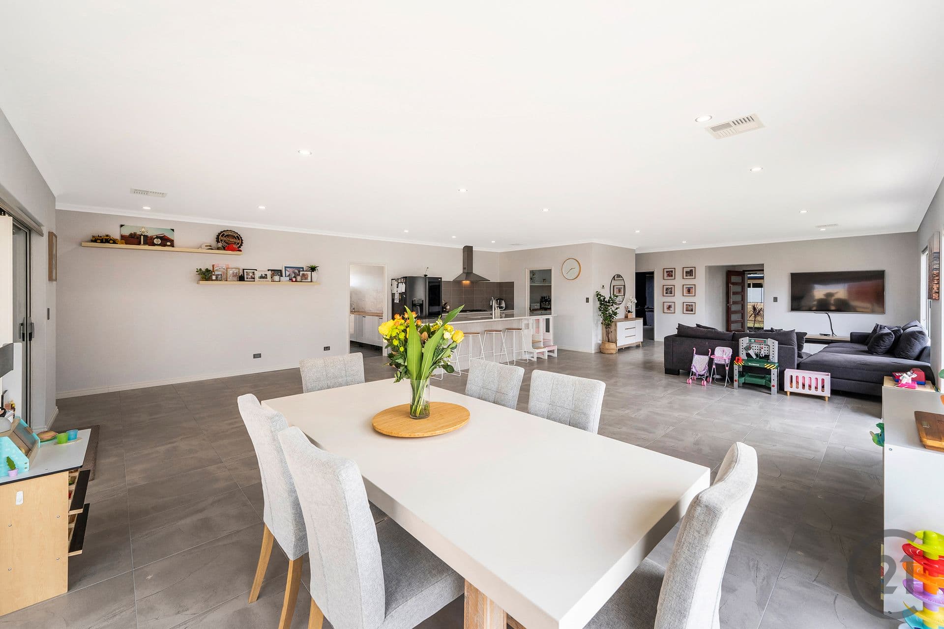 8 Norseman Way, Dawesville, WA, 6211, Dawesville - Thumbnail 6