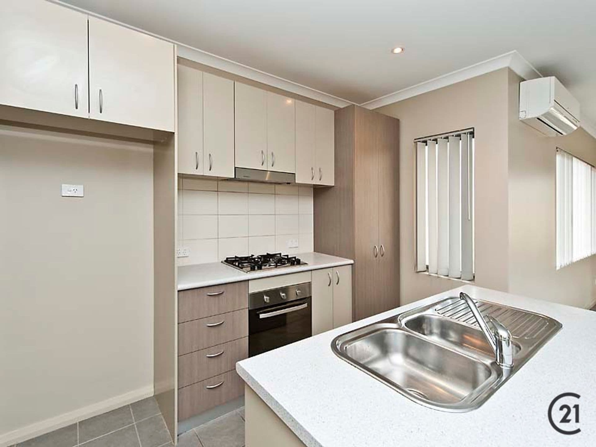 19 Waterview Way, Singleton, WA, 6175, Singleton - Thumbnail 2